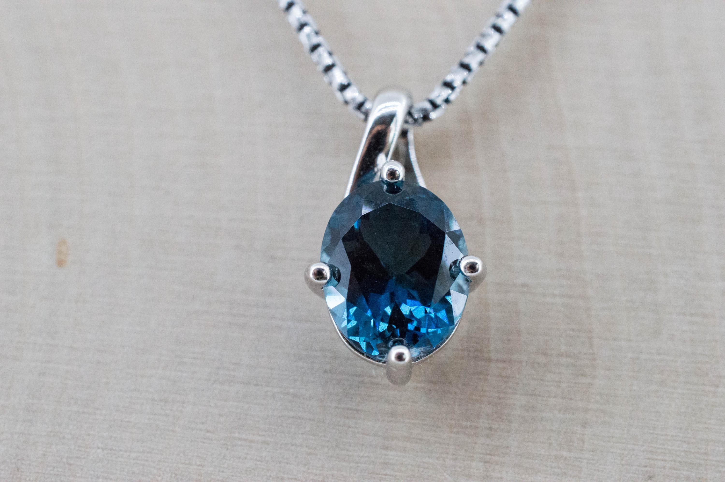 London Blue Topaz Pendant; Natural Brazil Topaz; 3.330cts - Mark Oliver Gems