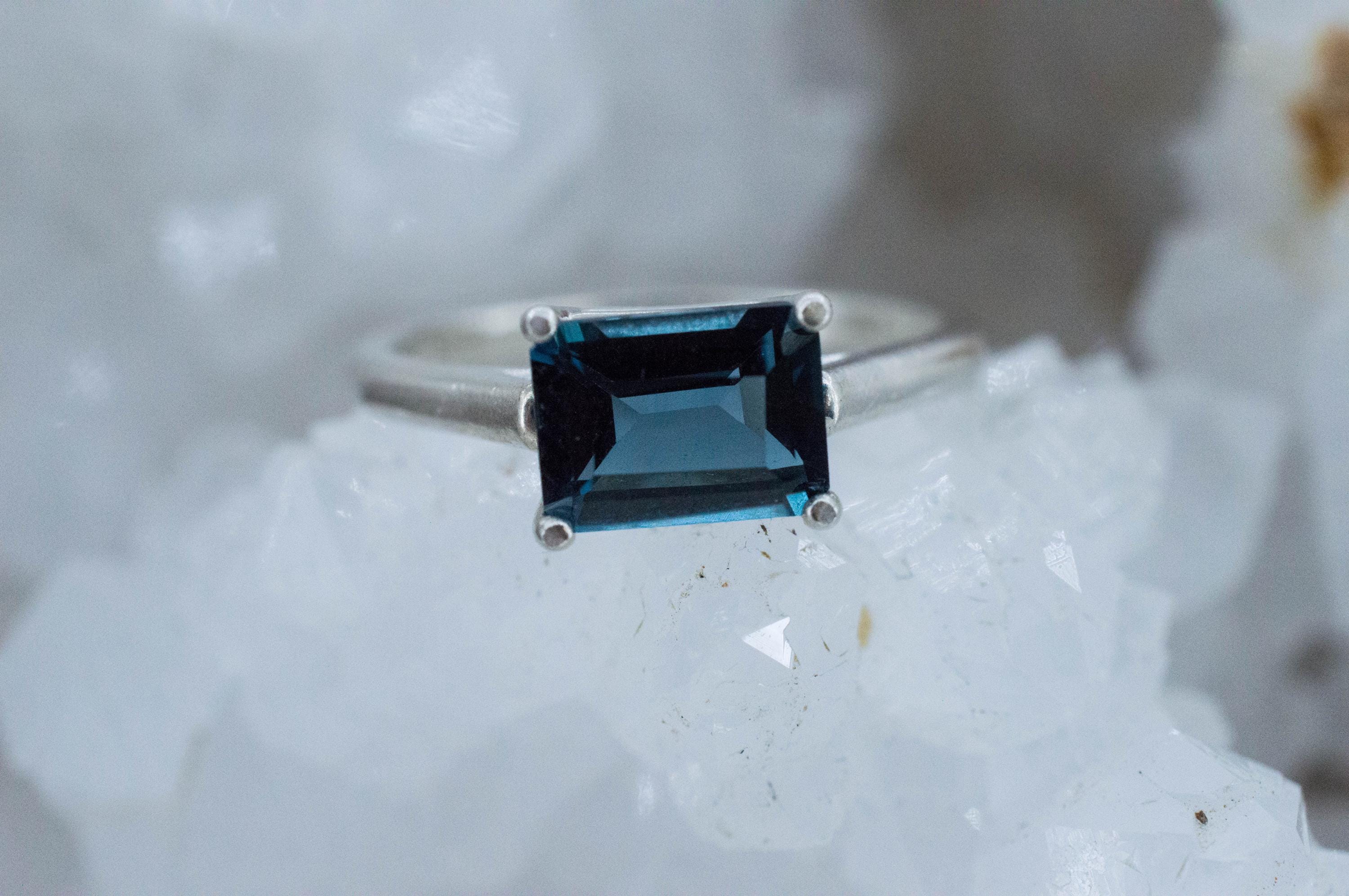 London Blue Topaz Ring, Natural Brazil Topaz; 1.770cts - Mark Oliver Gems