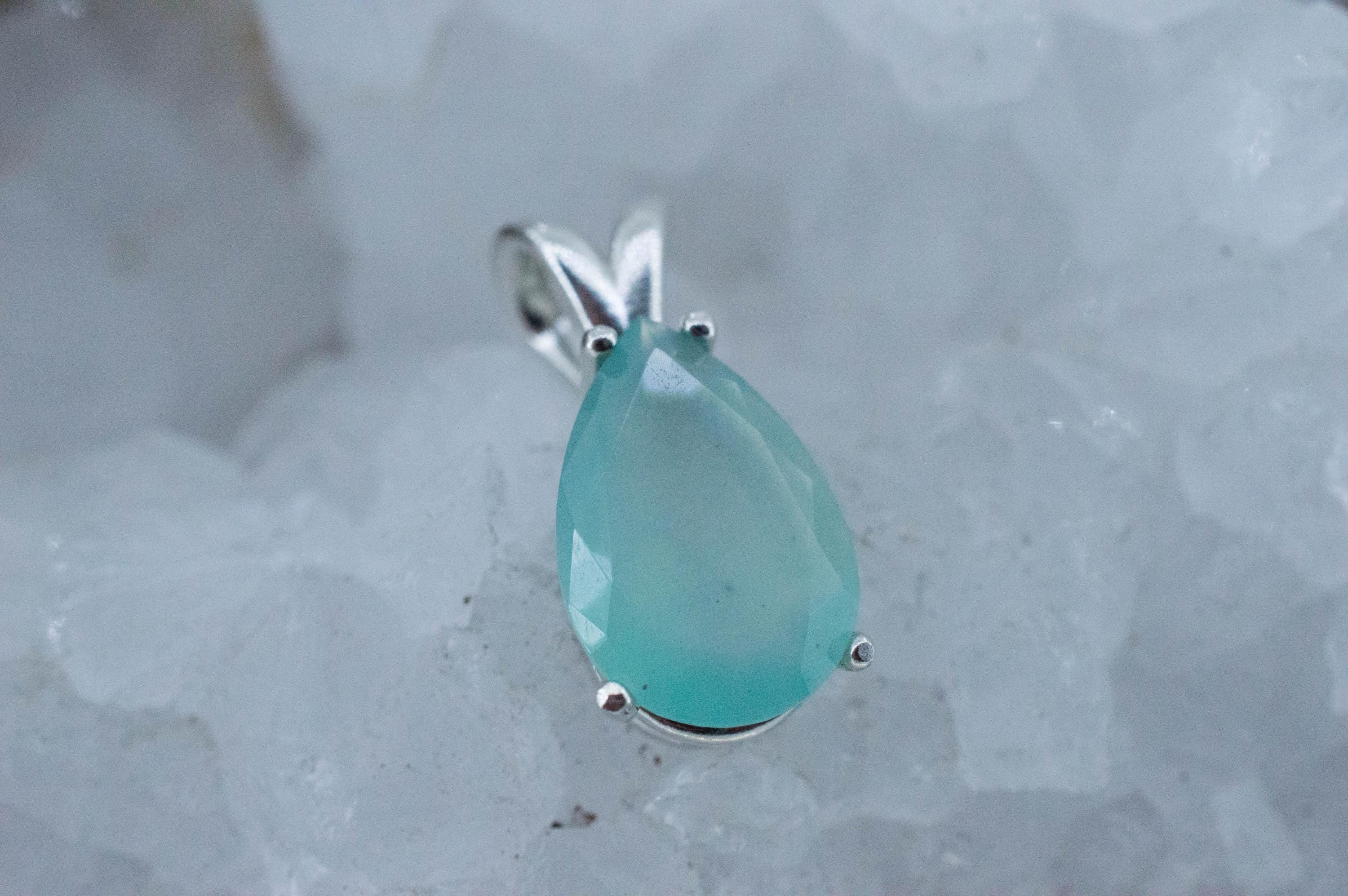 Aquaprase Pendant; Genuine Untreated African Aquaprase™; 2.755cts - Mark Oliver Gems