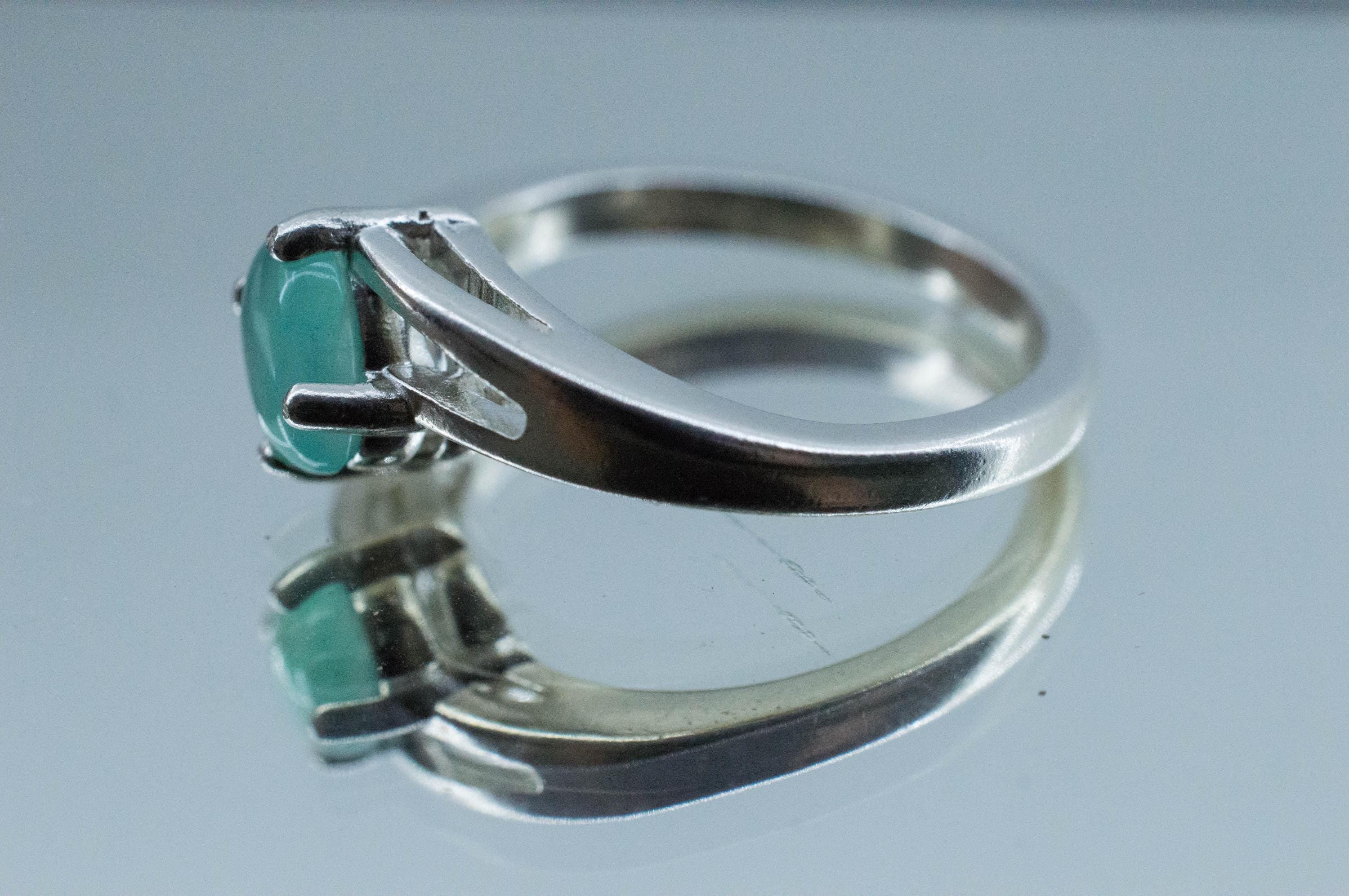 Aquaprase Ring, Natural Untreated African Aquaprase™; 0.680cts - Mark Oliver Gems