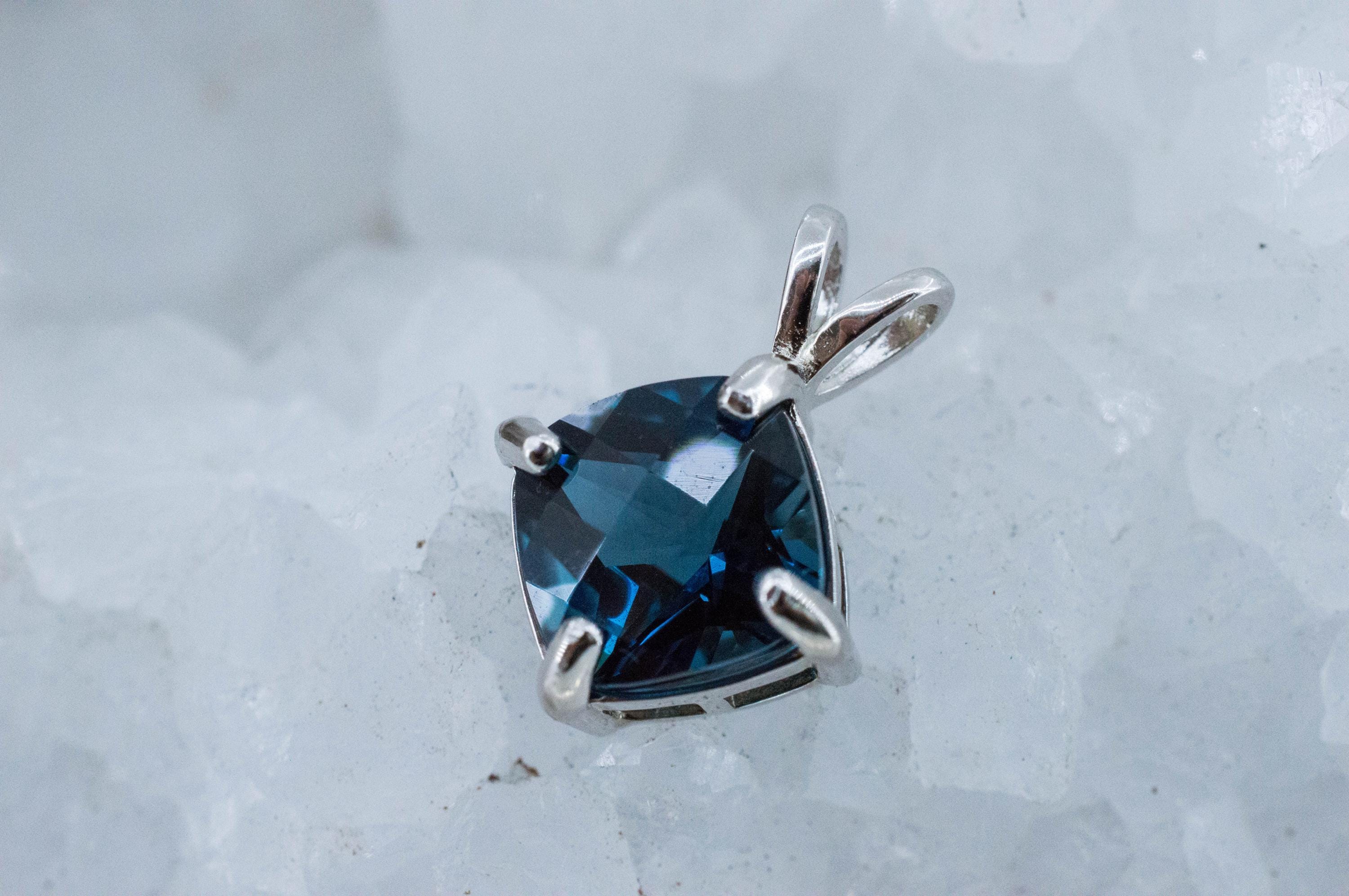 London Blue Topaz Pendant; Natural Brazil Topaz; 4.180cts - Mark Oliver Gems
