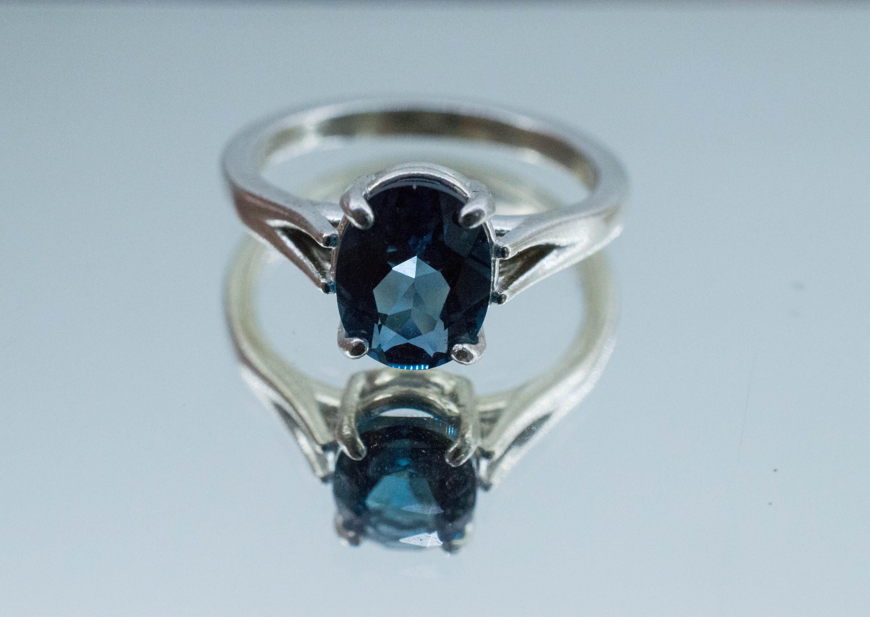 London Blue Topaz Ring, Natural Brazil Topaz; 2.170cts - Mark Oliver Gems