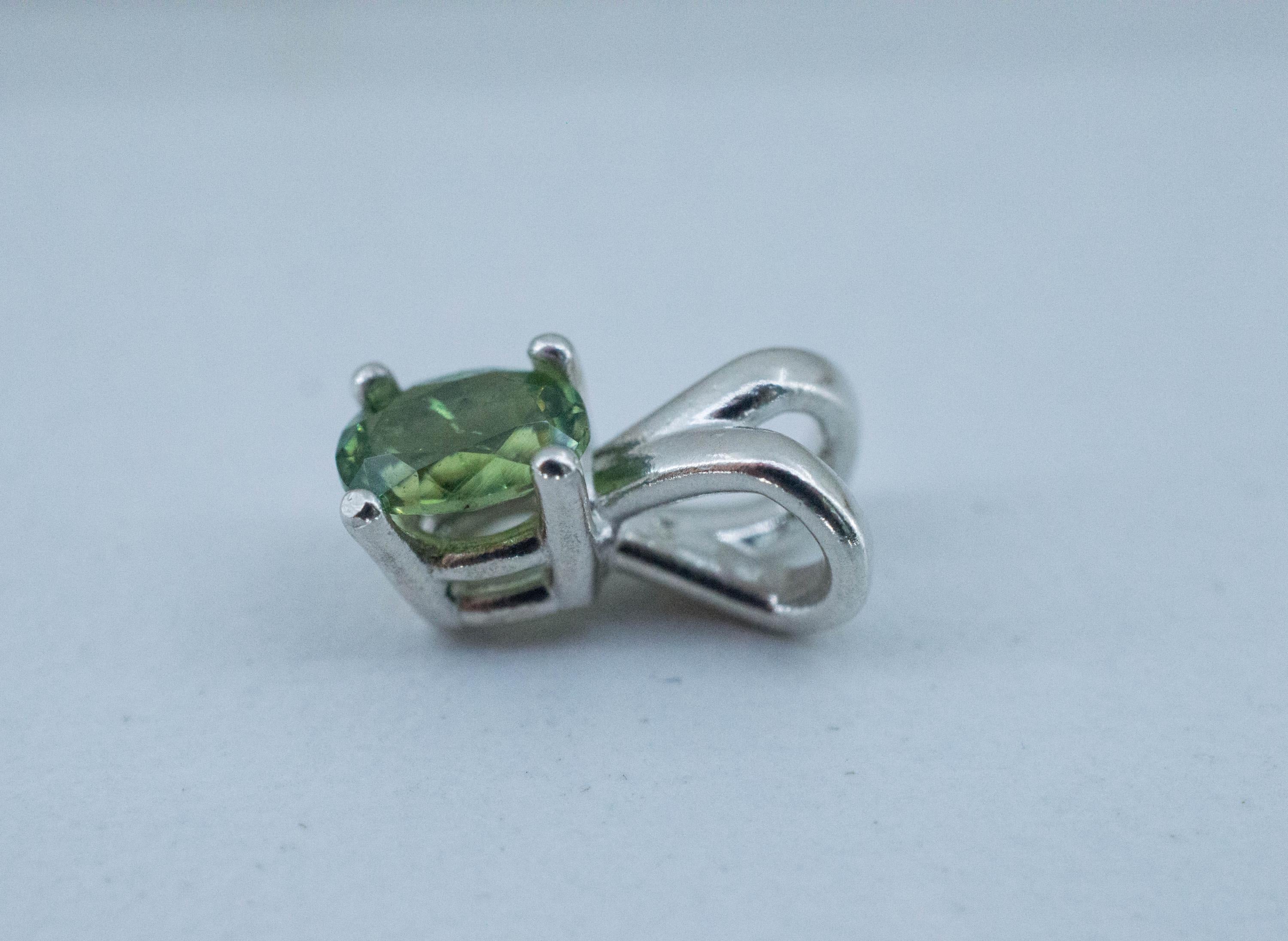 Demantoid Garnet Pendant; Natural Untreated Namibian Demantoid; 0.540cts - Mark Oliver Gems