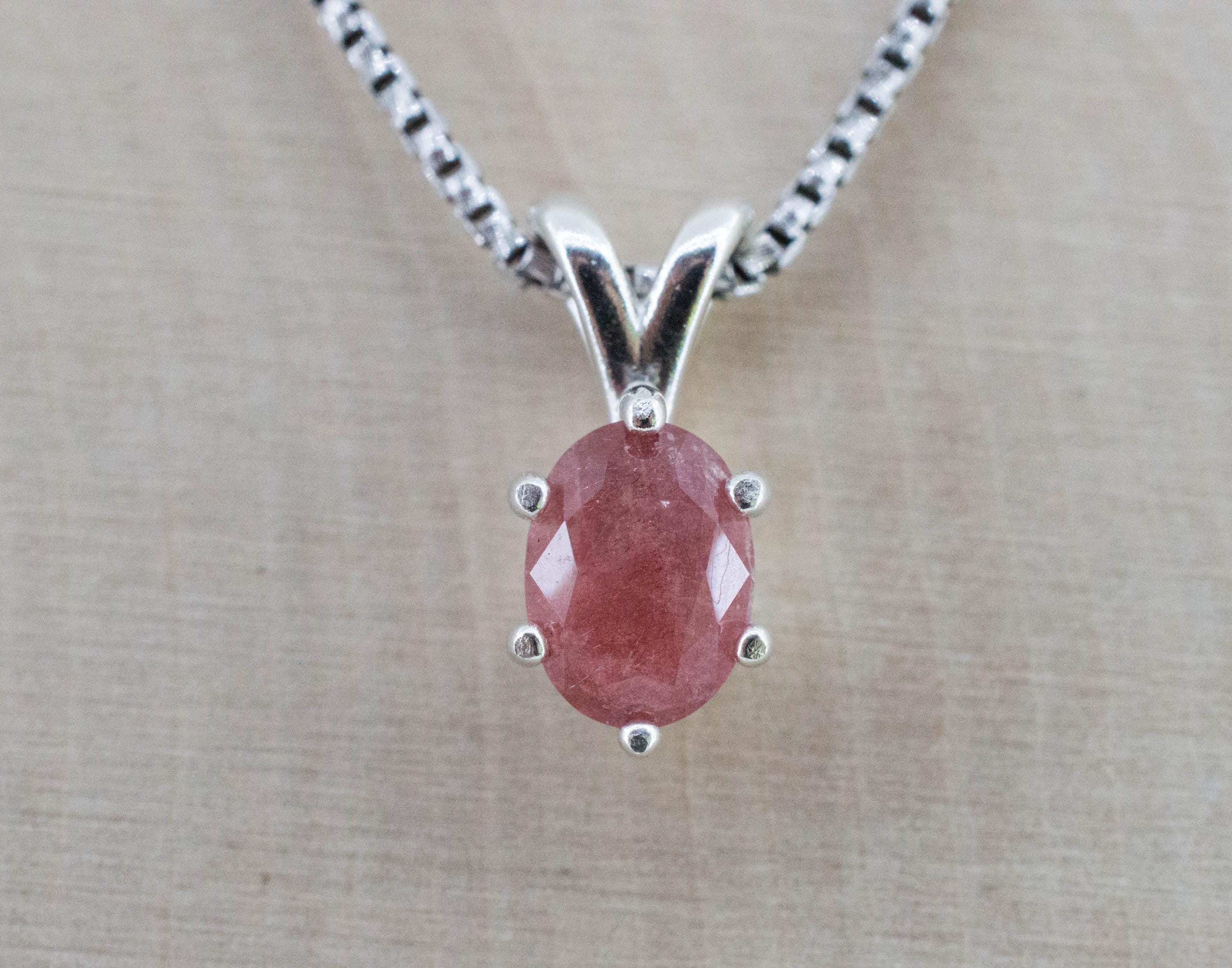Strawberry Quartz Pendant; Natural Untreated Mexico Strawberry Quartz; 1.150cts - Mark Oliver Gems