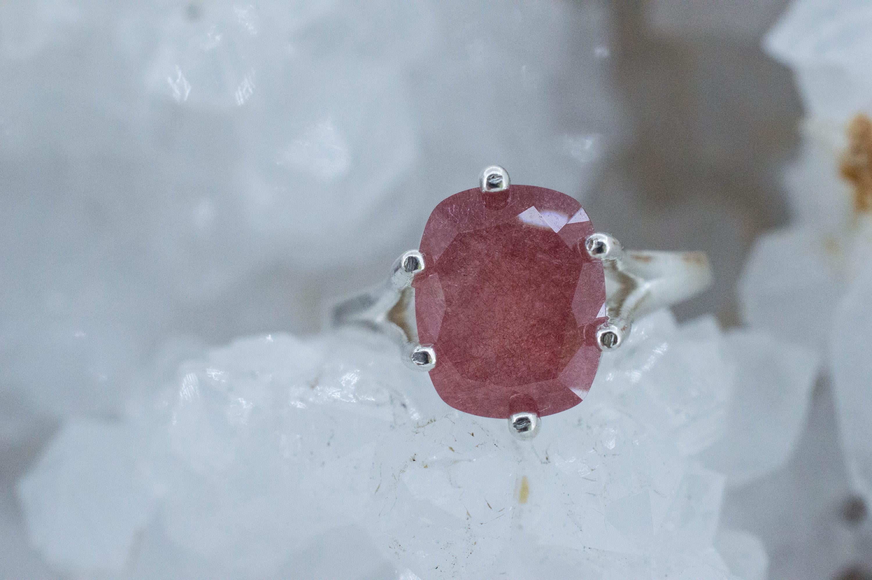 Strawberry Quartz Ring; Natural Untreated Mexico Quartz; 3.250cts - Mark Oliver Gems