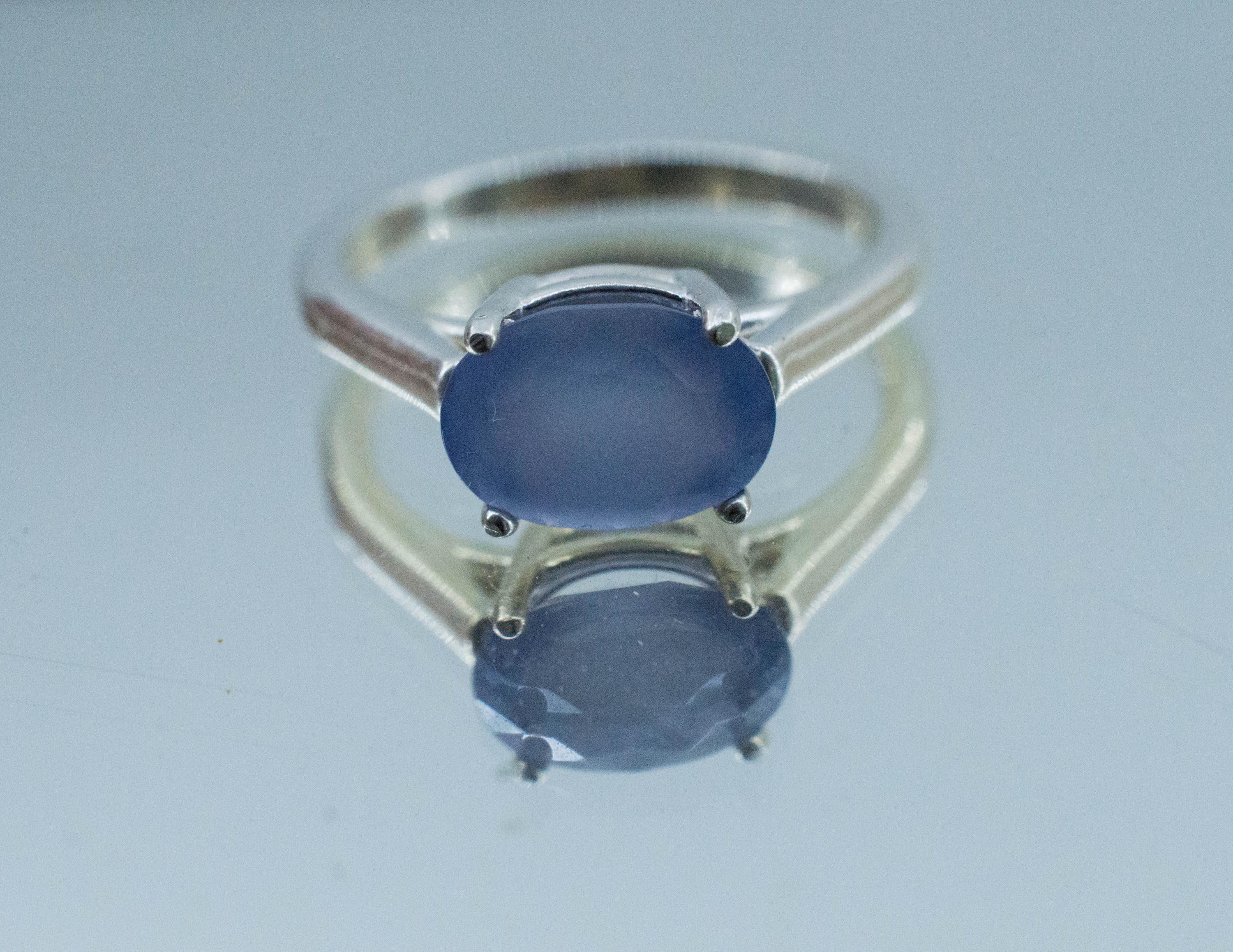 Blue Agate Ring; Natural Untreated Namibia Blue Agate; 1.650cts - Mark Oliver Gems