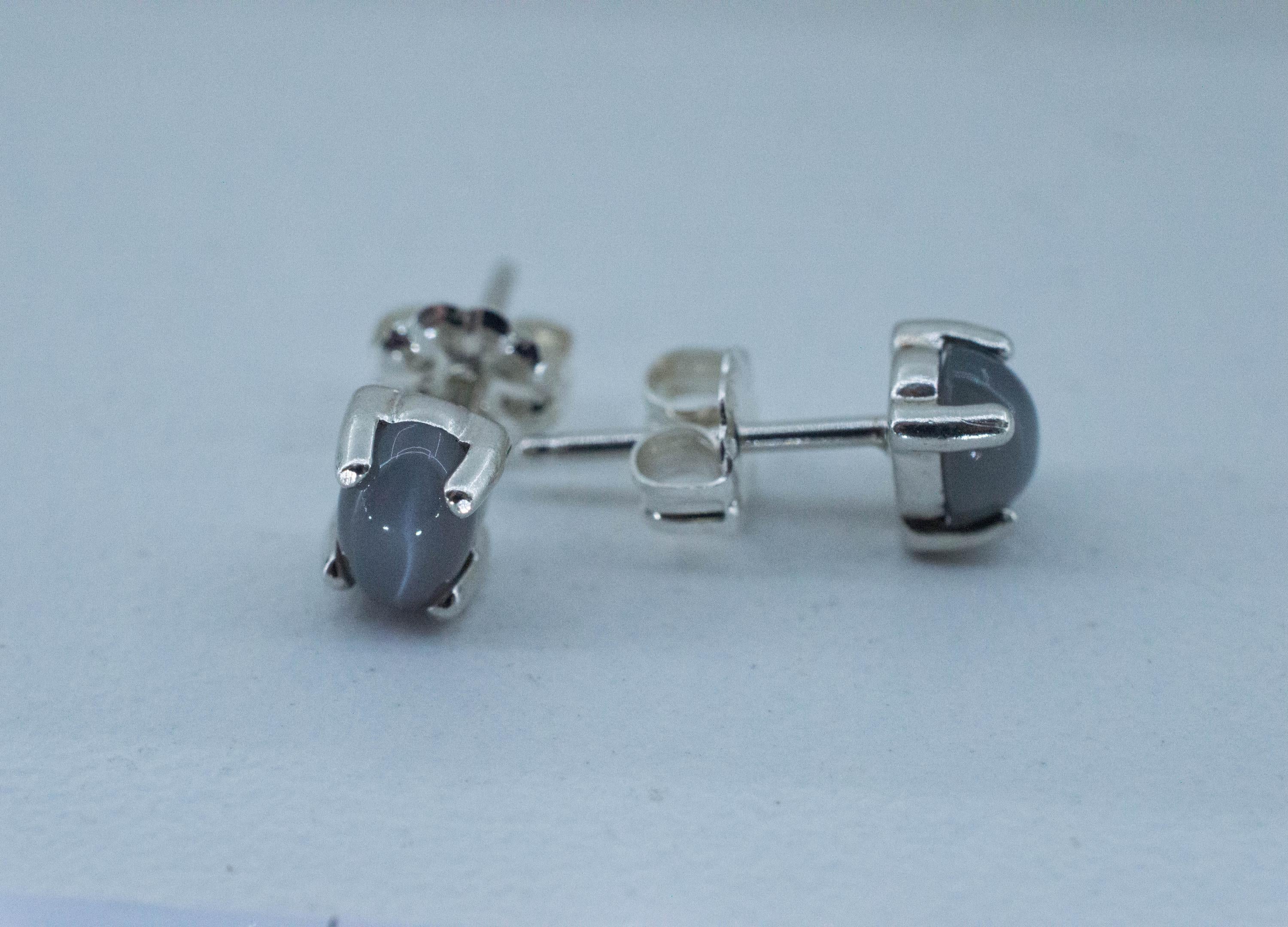 Gray Moonstone Earrings; Natural Untreated India Moonstone; 0.965cts - Mark Oliver Gems