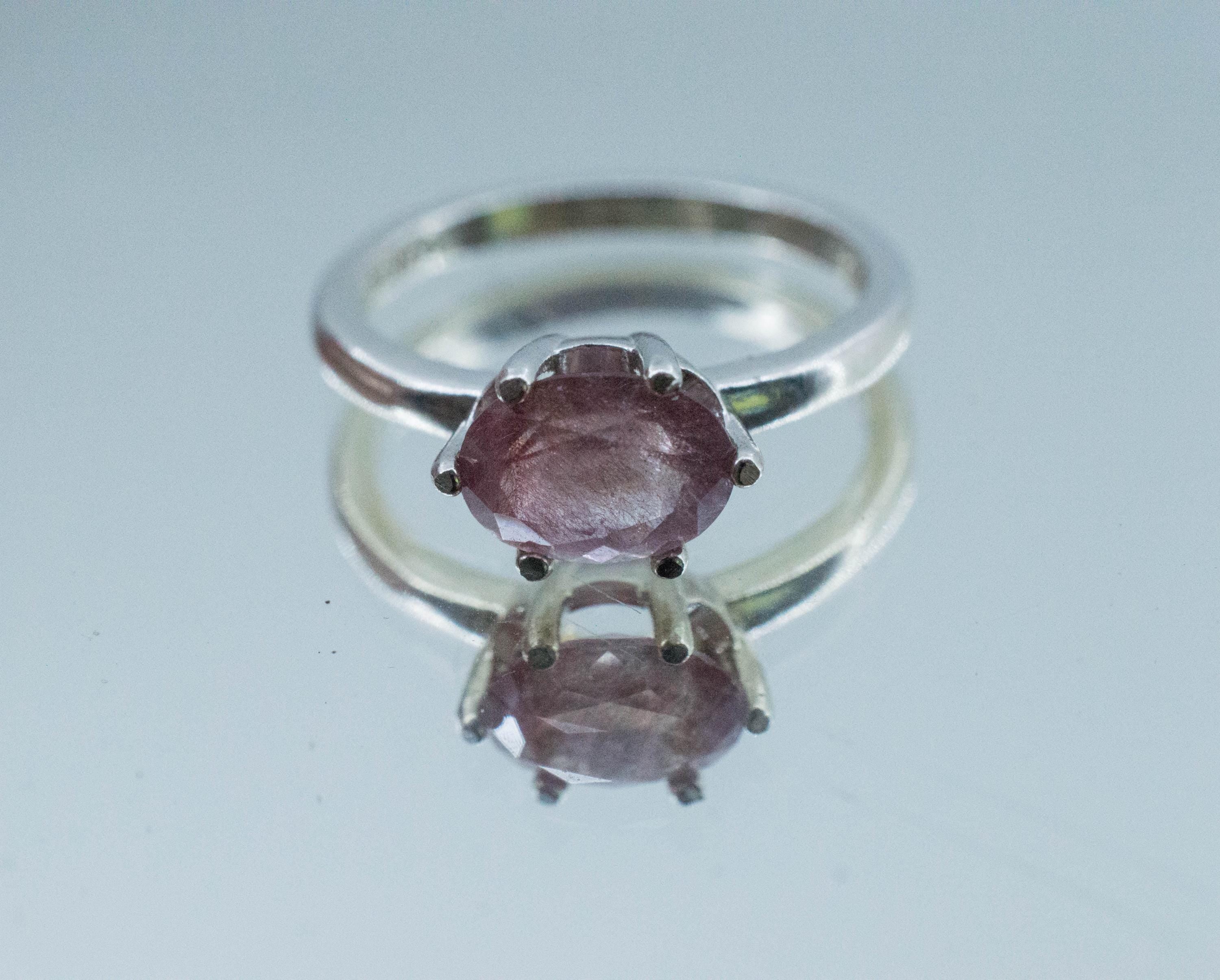 Strawberry Quartz Ring; Natural Untreated Mexico Quartz; 1.075cts - Mark Oliver Gems