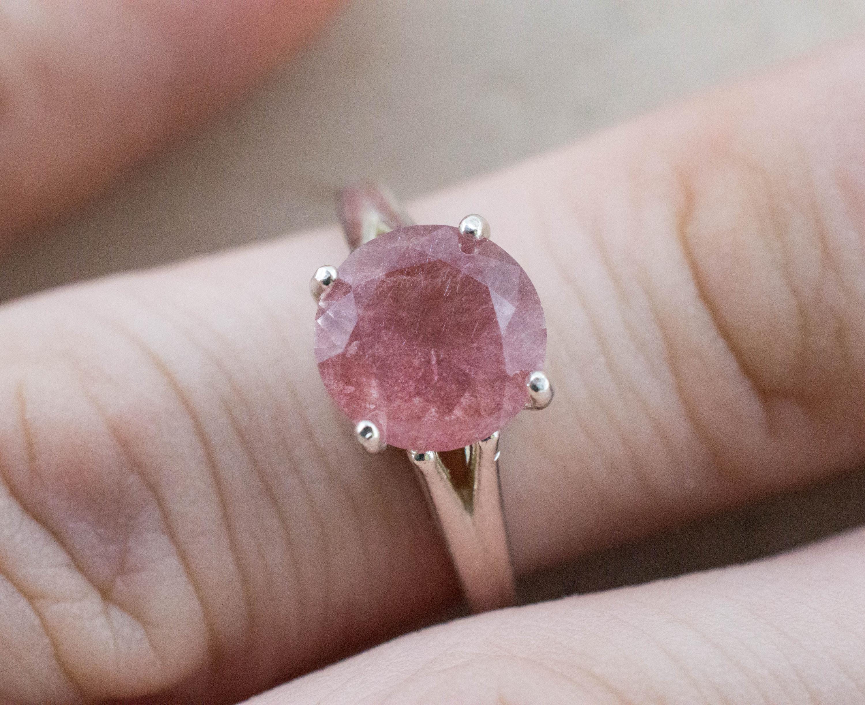 Strawberry Quartz Ring; Natural Untreated Mexico Quartz; 2.130cts - Mark Oliver Gems