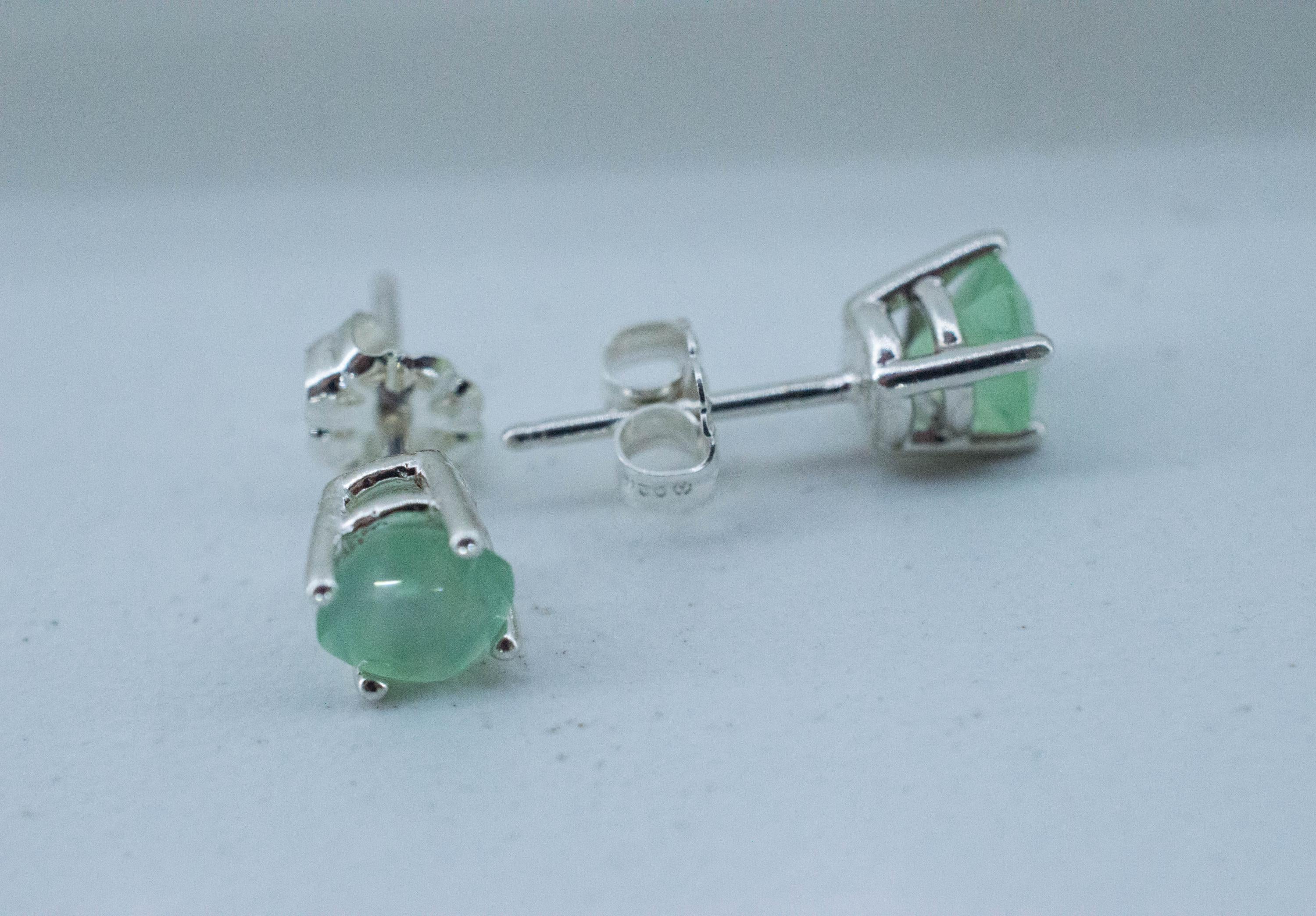 Chrysoprase Earrings, Natural Untreated Australian Chrysoprase; 1.095cts - Mark Oliver Gems