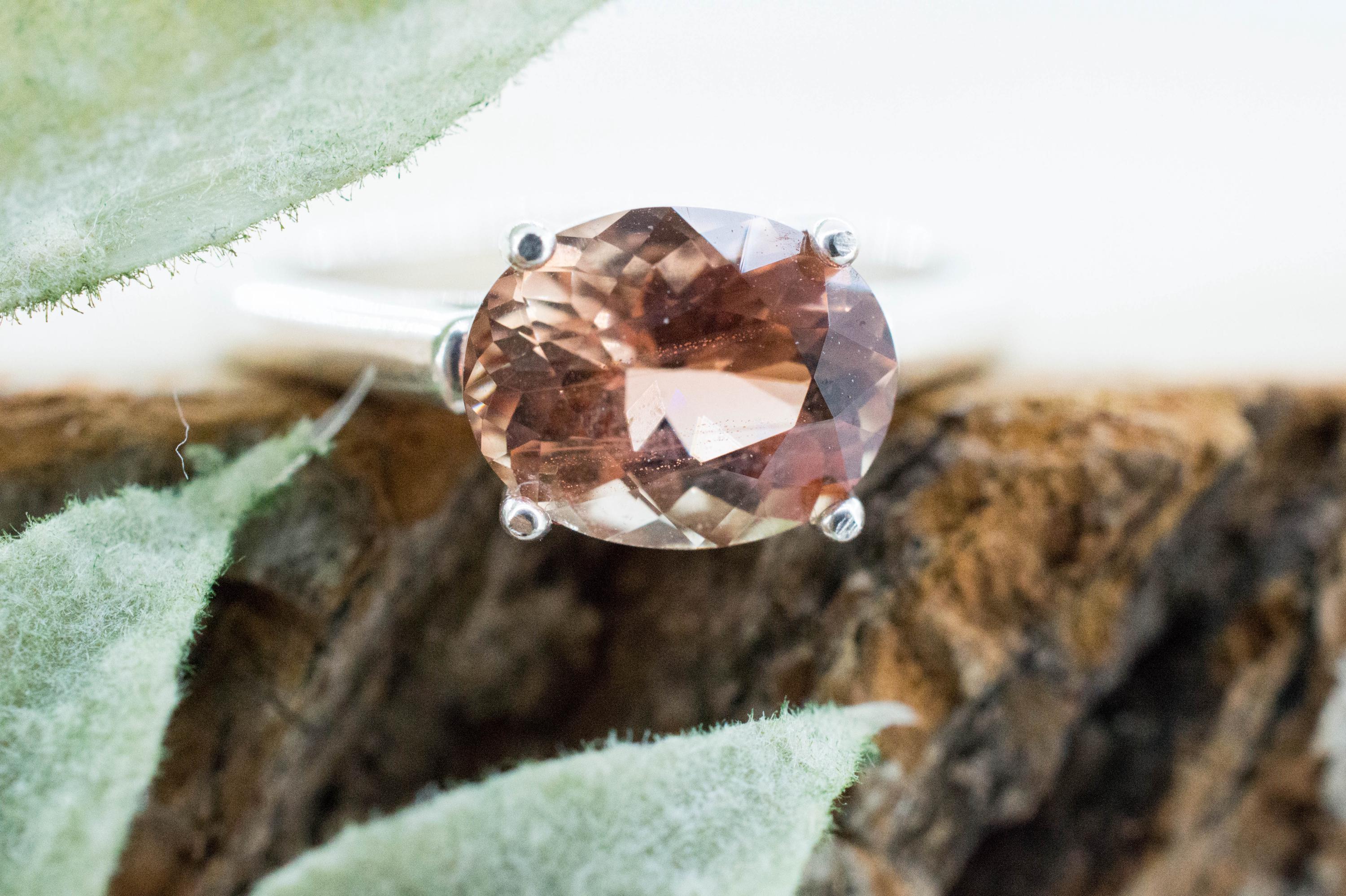 Oregon Sunstone Ring; Natural Untreated USA Sunstone; 1.900cts - Mark Oliver Gems