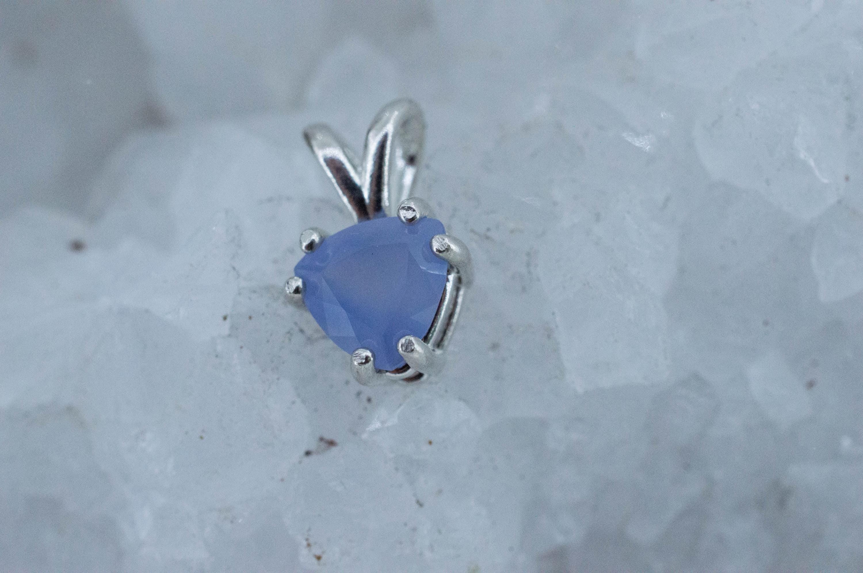 Blue Agate Pendant; Natural Untreated Namibia Agate; 1.200cts - Mark Oliver Gems