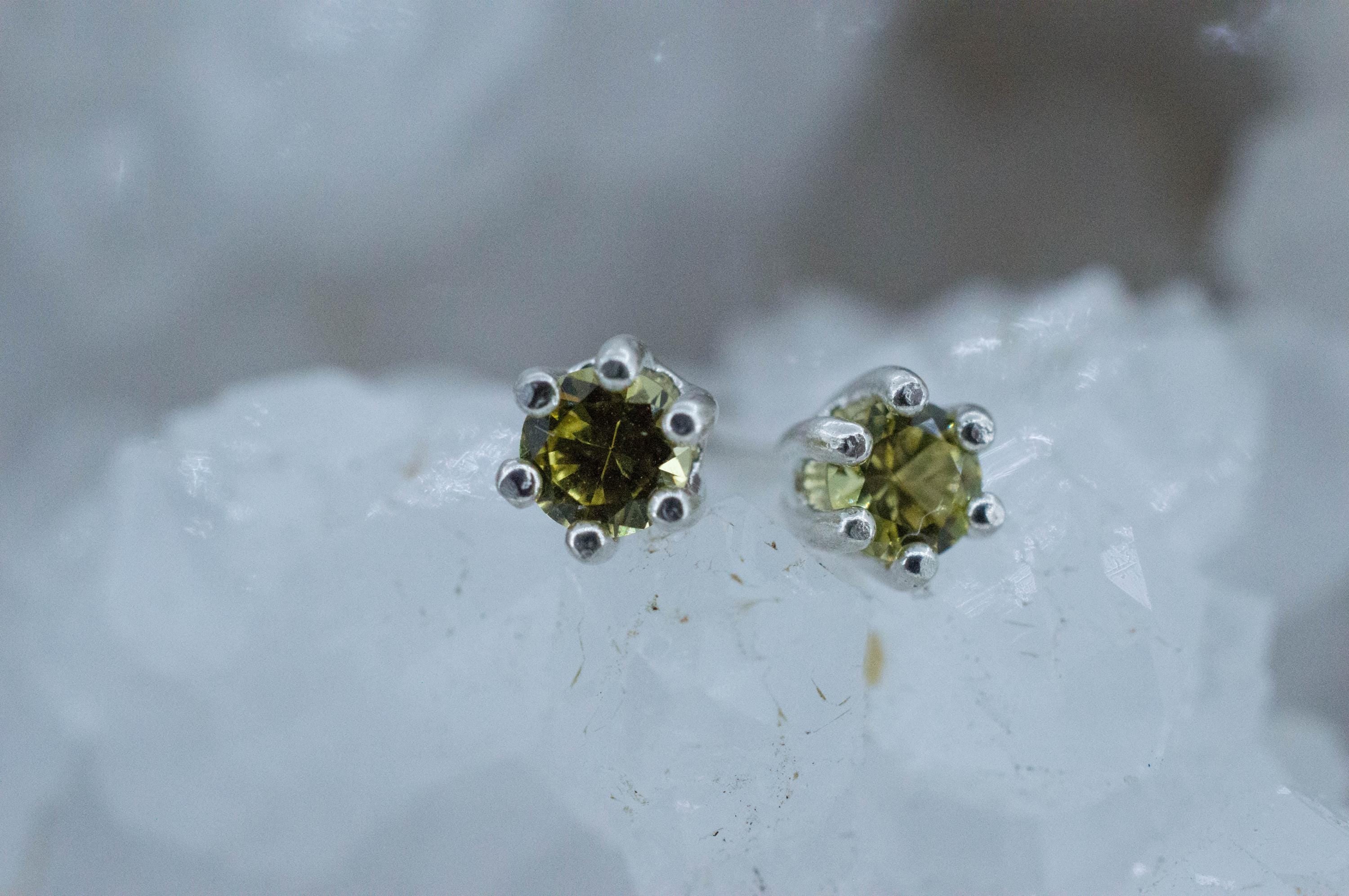 Mali Garnet Earrings; Genuine Untreated Mali Garnet; 0.425cts - Mark Oliver Gems