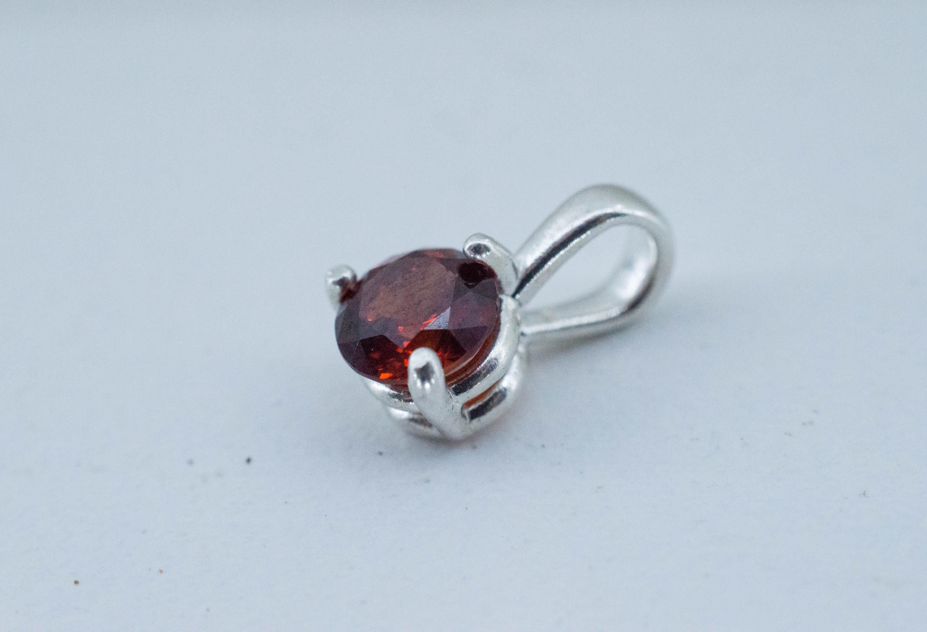Spessartite Garnet Pendant; Natural Untreated Tanzania Lindi Garnet; 1.040cts