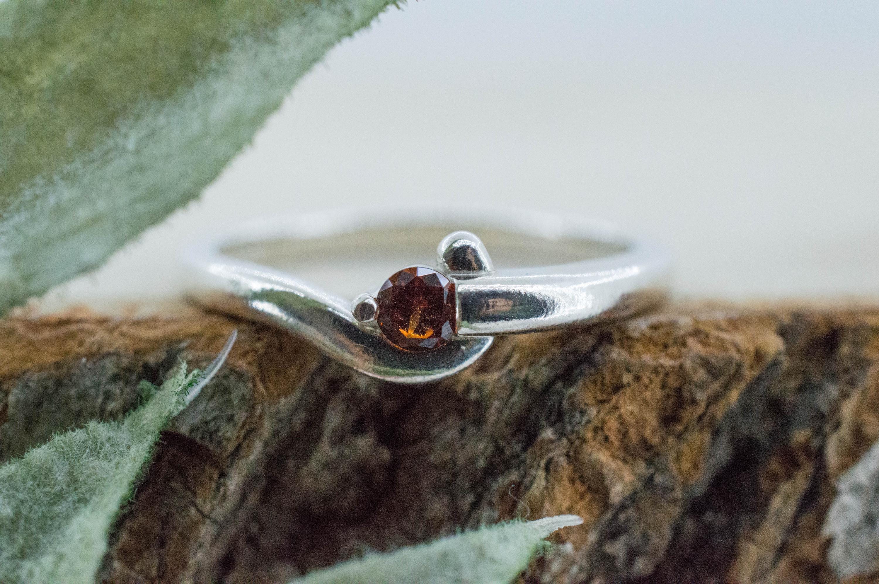 Spessartite Garnet Ring; Natural Untreated Tanzania Lindi Garnet; 0.130cts