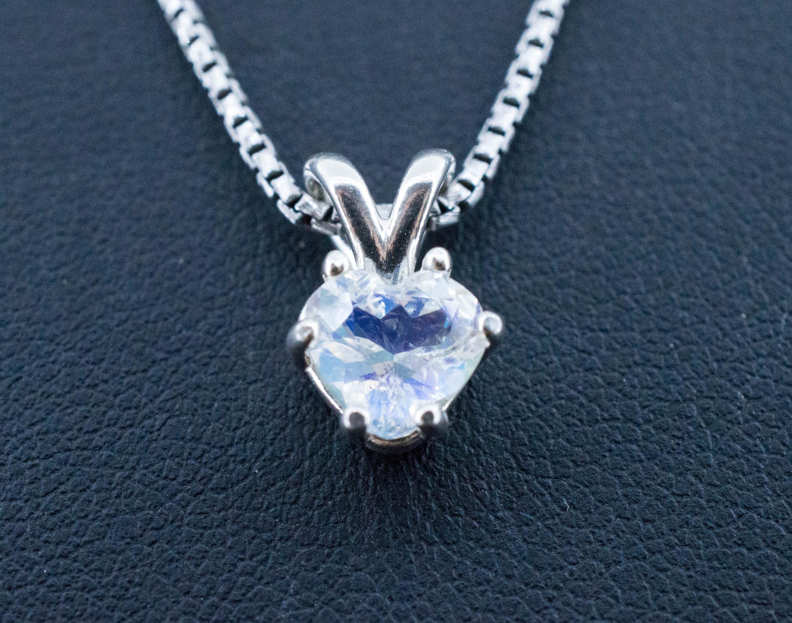 Rainbow Moonstone Pendant, Natural Untreated Madagascar Moonstone; 0.990cts