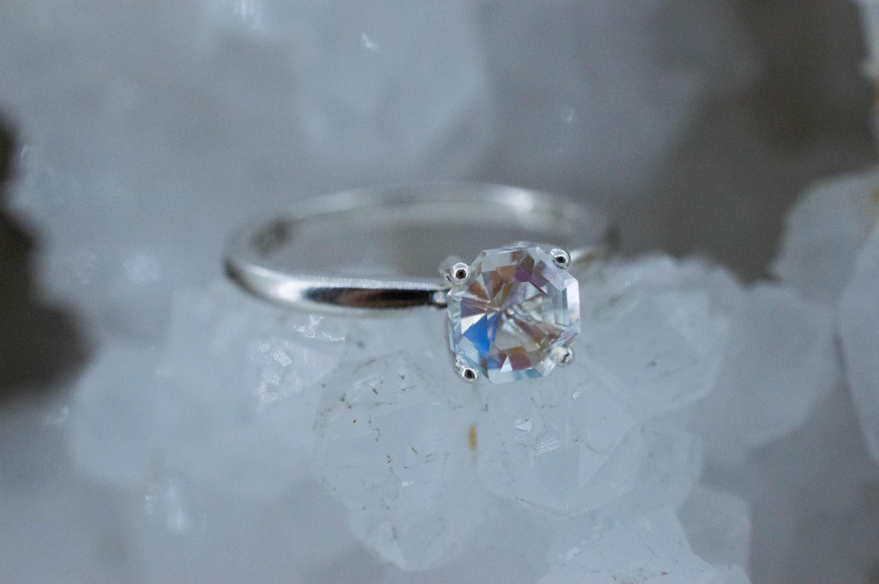 Rainbow Moonstone Ring, Natural Untreated Madagascar Moonstone; 0.960cts