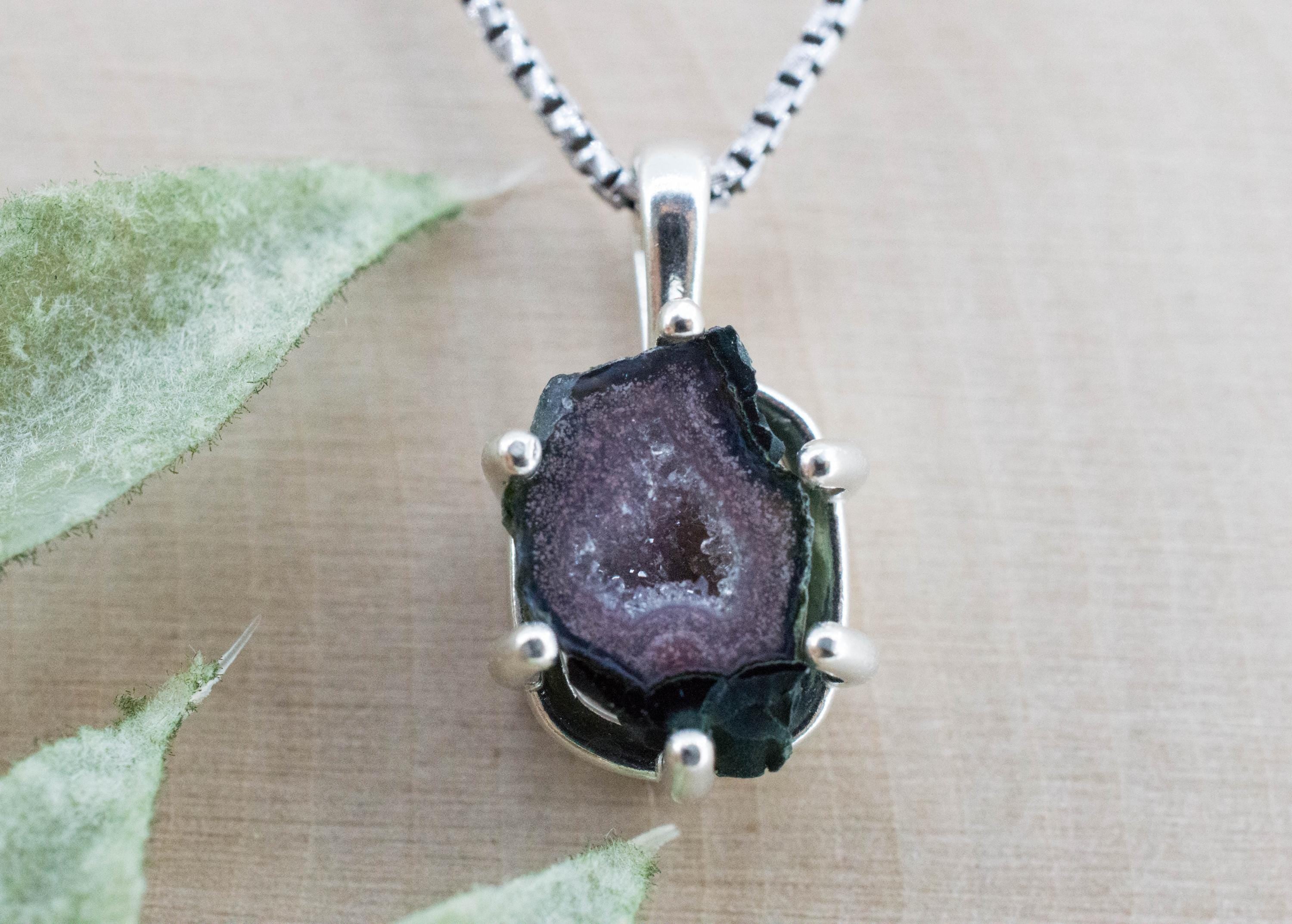 Mini Agate Geode Pendant, Natural Untreated Mexico Tabasco Geode; 2.710cts - Mark Oliver Gems