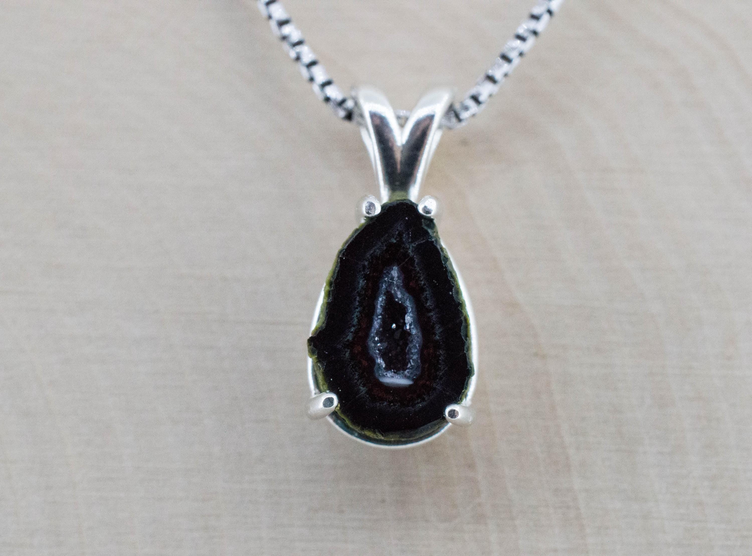 Mini Agate Geode Pendant, Natural Untreated Mexico Tabasco Geode; 4.175cts - Mark Oliver Gems