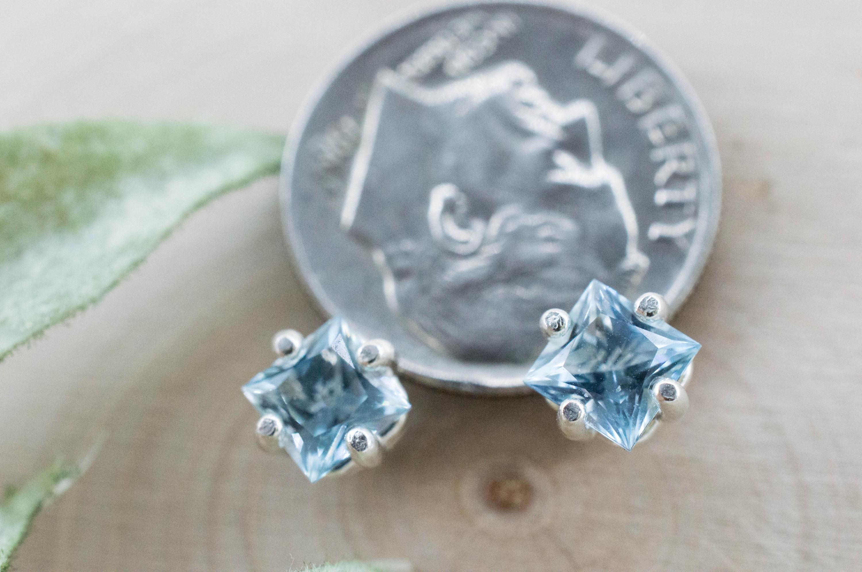 Aquamarine Earrings; Natural Untreated Nigeria Aquamarine; 0.900cts