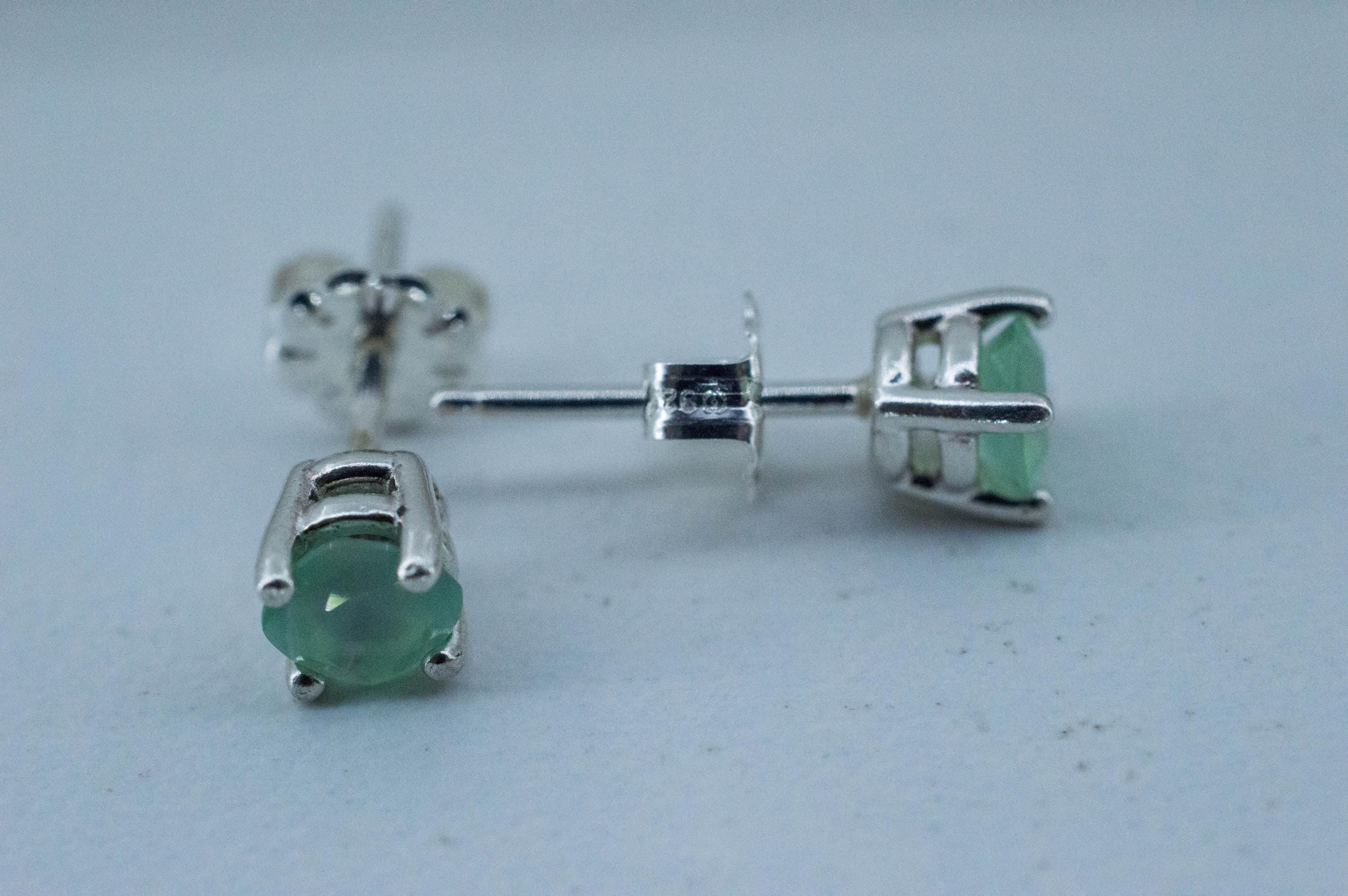Chrysoprase Earrings, Natural Untreated Australian Chrysoprase; 0.630cts - Mark Oliver Gems