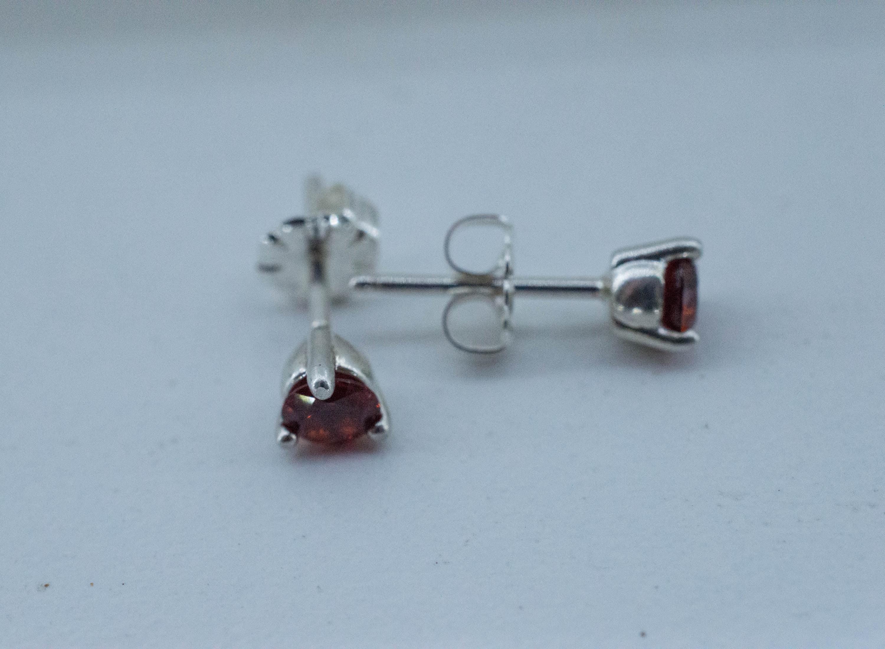 Spessartite Garnet Earrings; Natural Untreated Tanzania Lindi Garnet; 0.660cts - Mark Oliver Gems