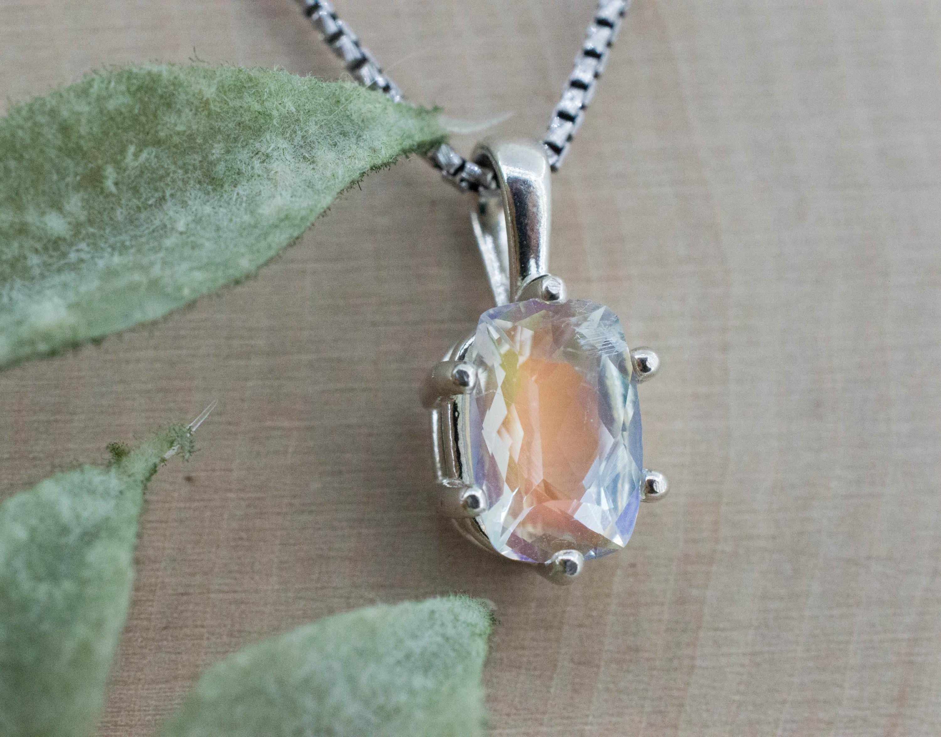 Rainbow Moonstone Pendant, Natural Untreated Madagascar Moonstone; 2.150cts