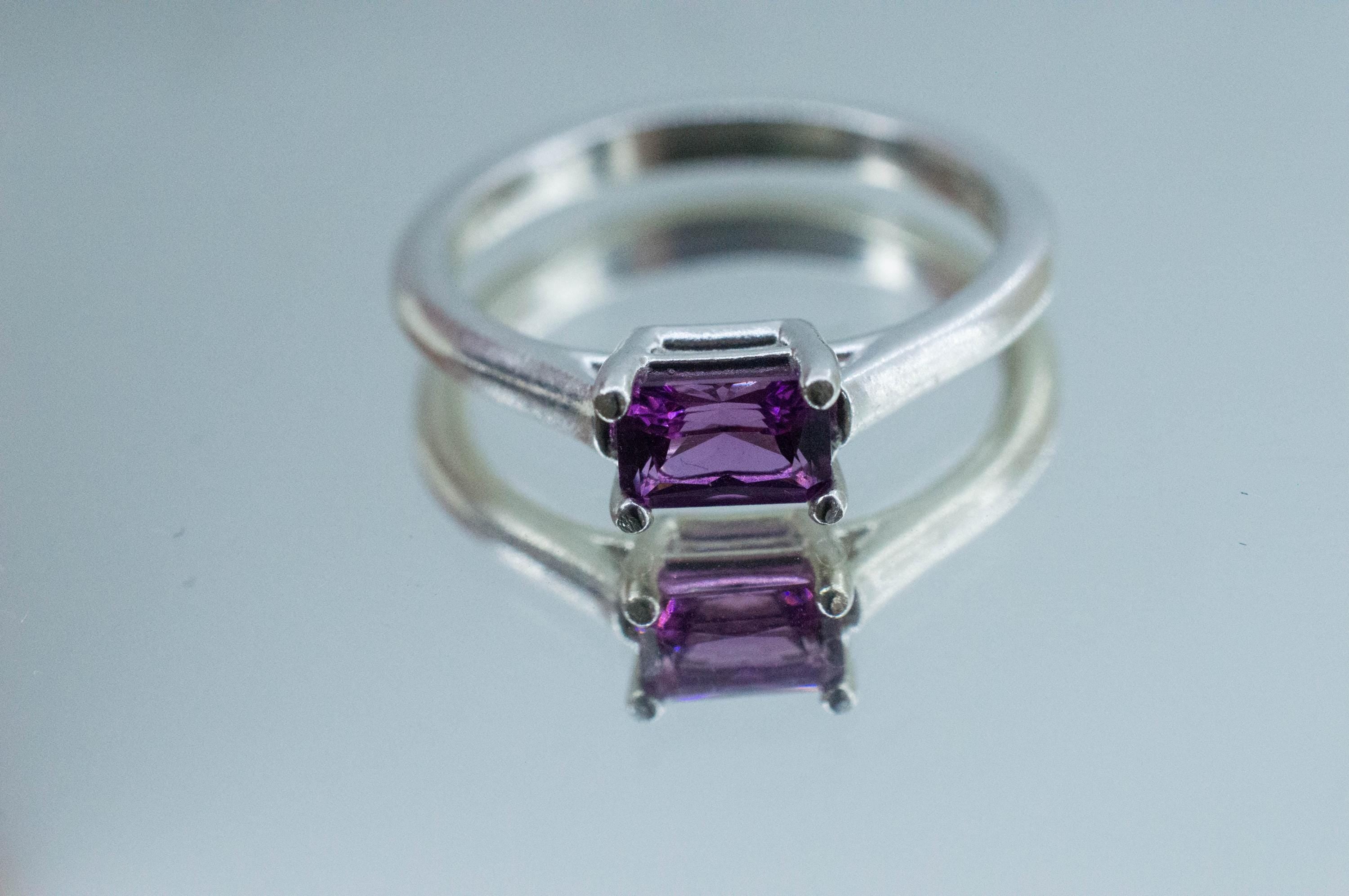 Umbalite Garnet Ring; Natural Untreated Tanzanian Garnet; 0.660cts - Mark Oliver Gems