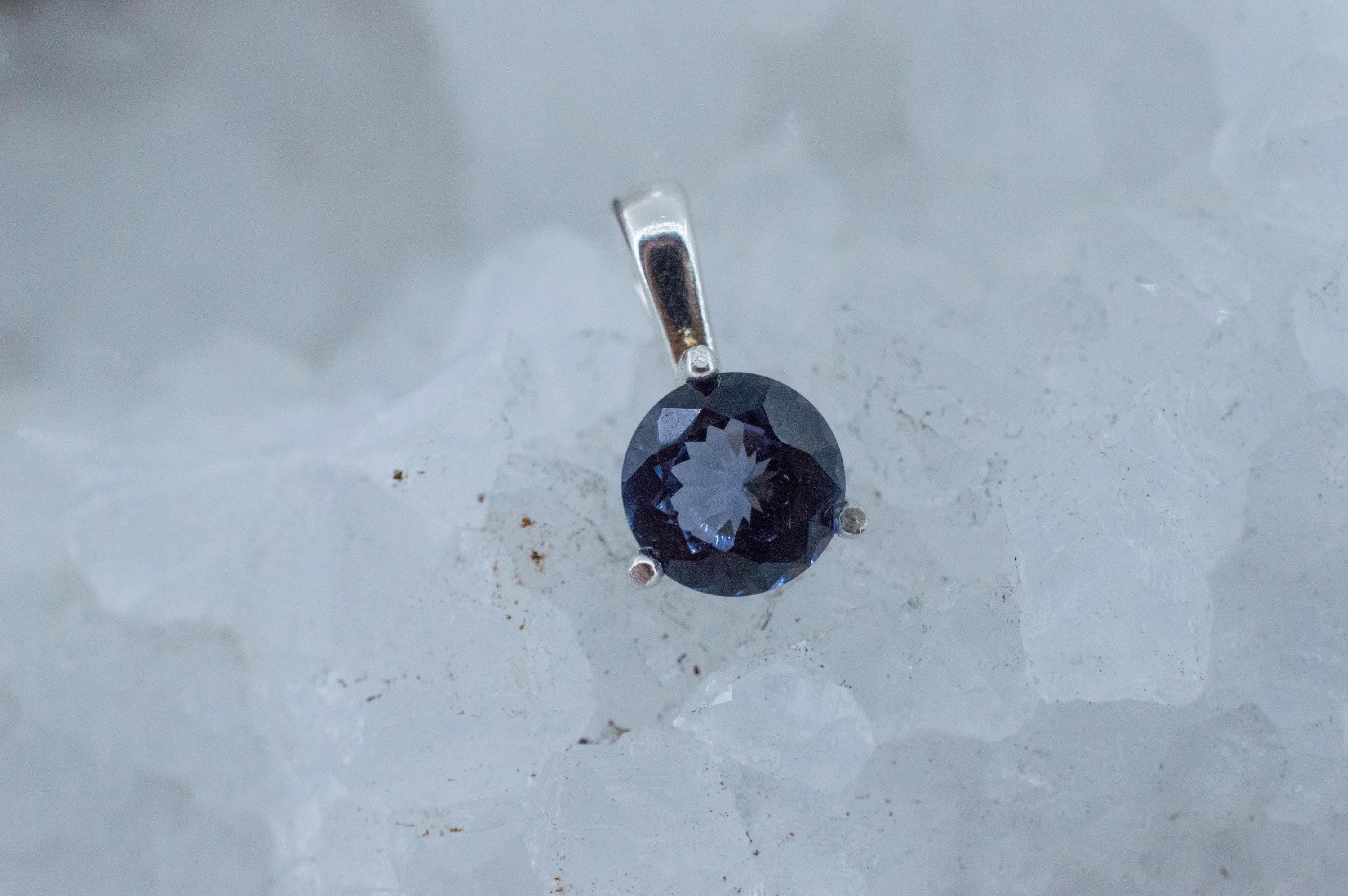 Blue Spinel Pendant; Natural Untreated Sri Lanka Spinel; 1.100cts