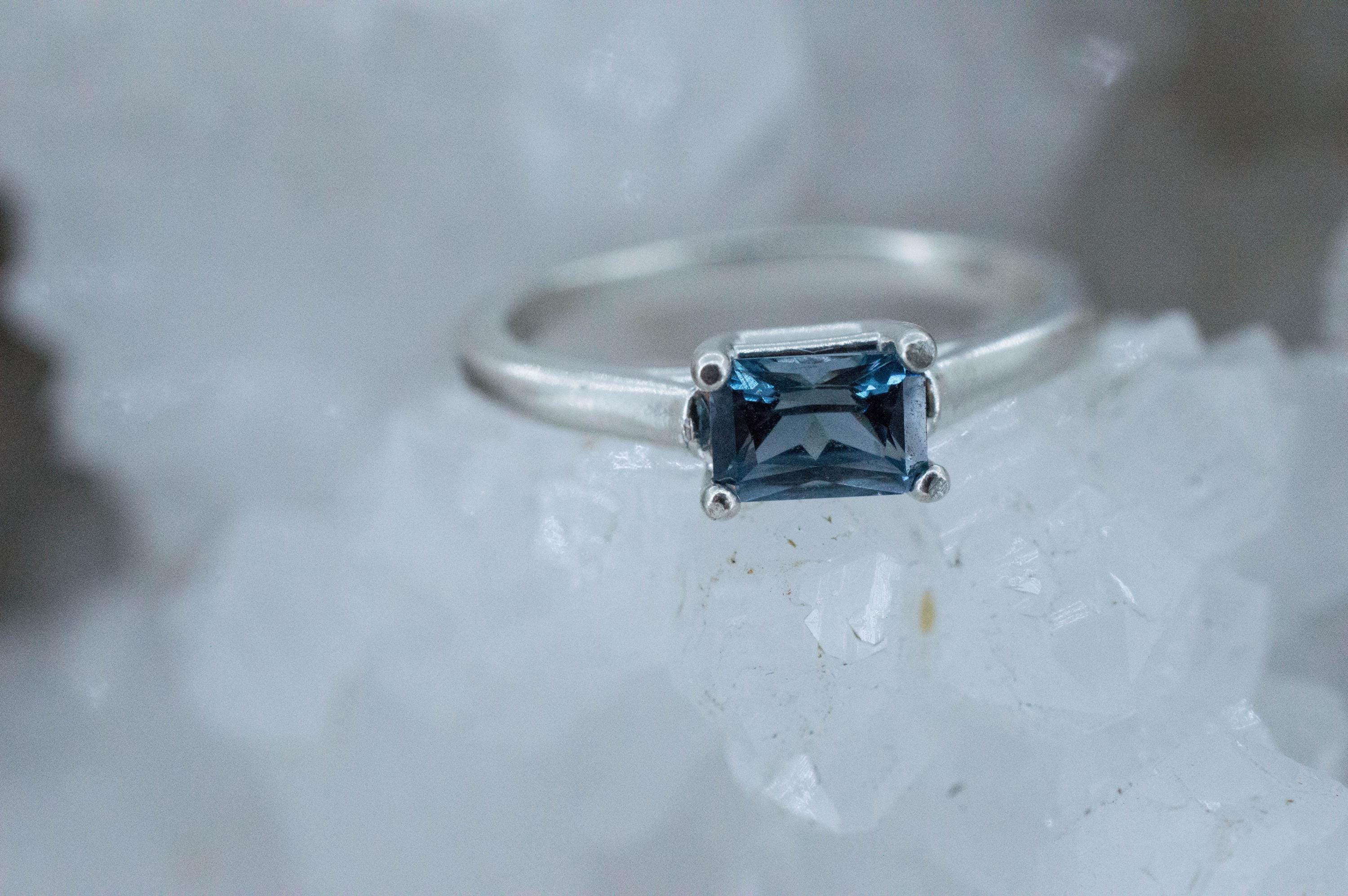 Blue Spinel Ring, Natural Untreated Sri Lanka Spinel; 0.680cts - Mark Oliver Gems