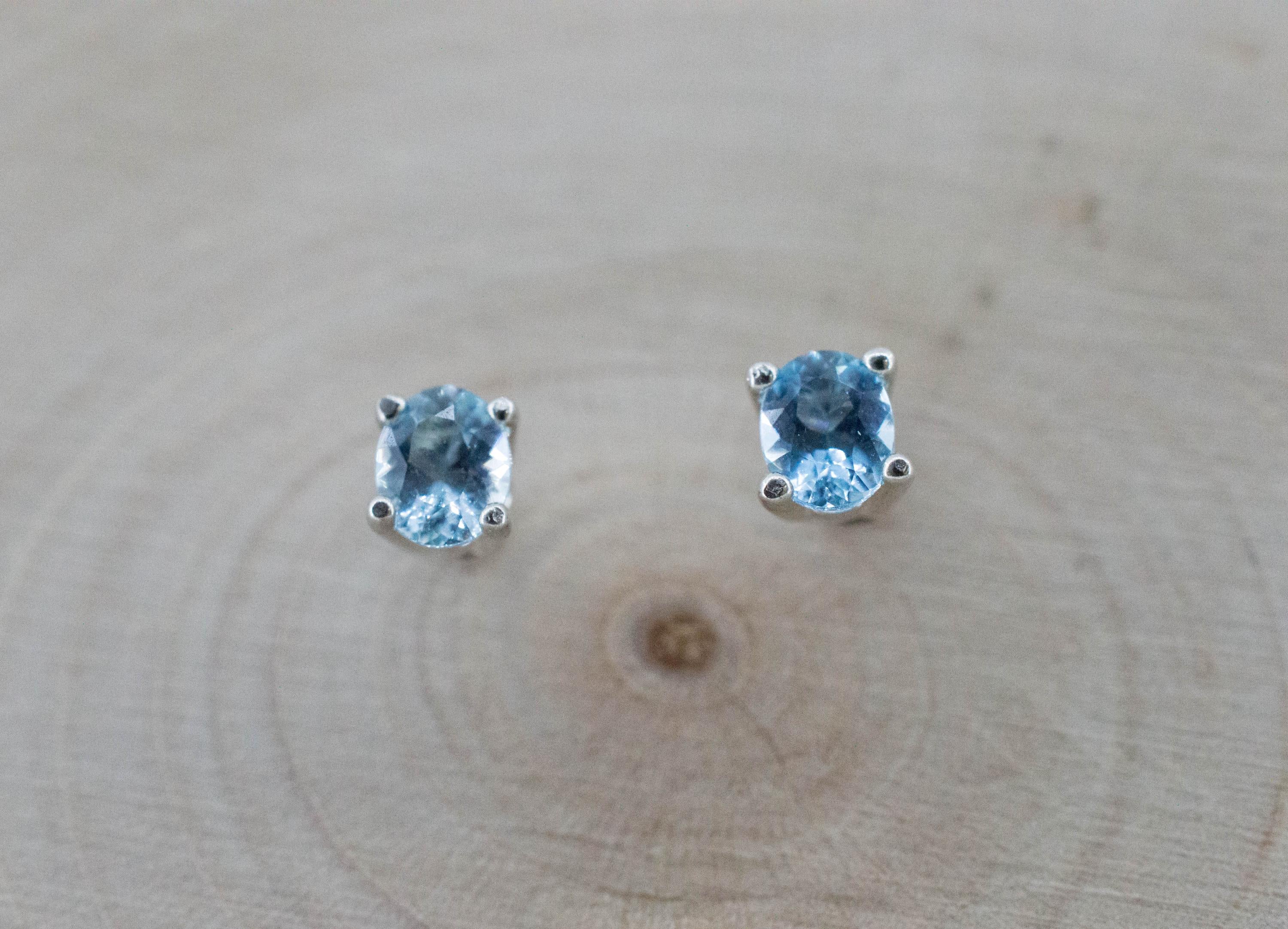 Aquamarine Earrings; Natural Untreated Nigeria Aquamarine; 0.325cts