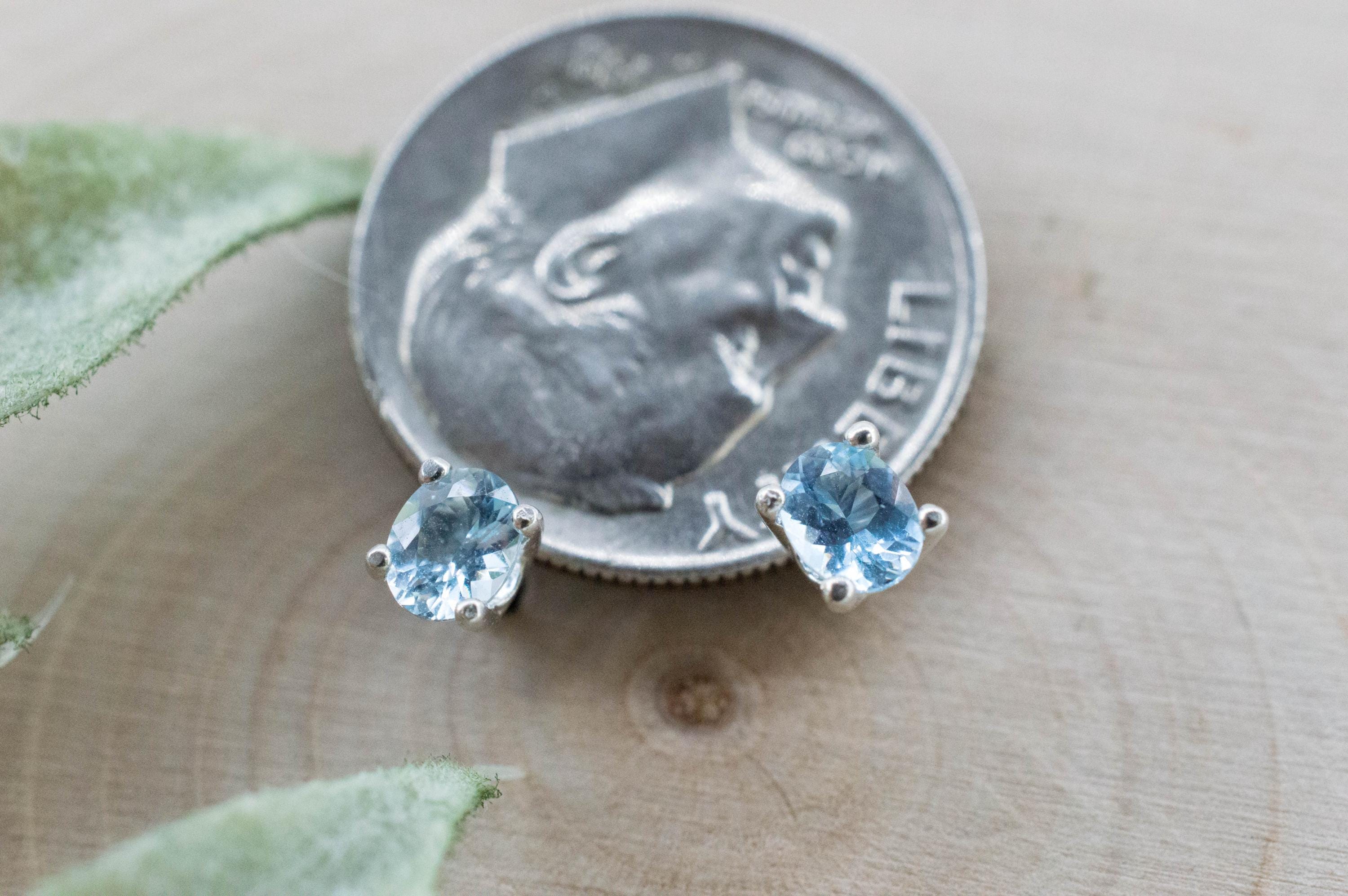 Aquamarine Earrings; Natural Untreated Nigeria Aquamarine; 0.325cts