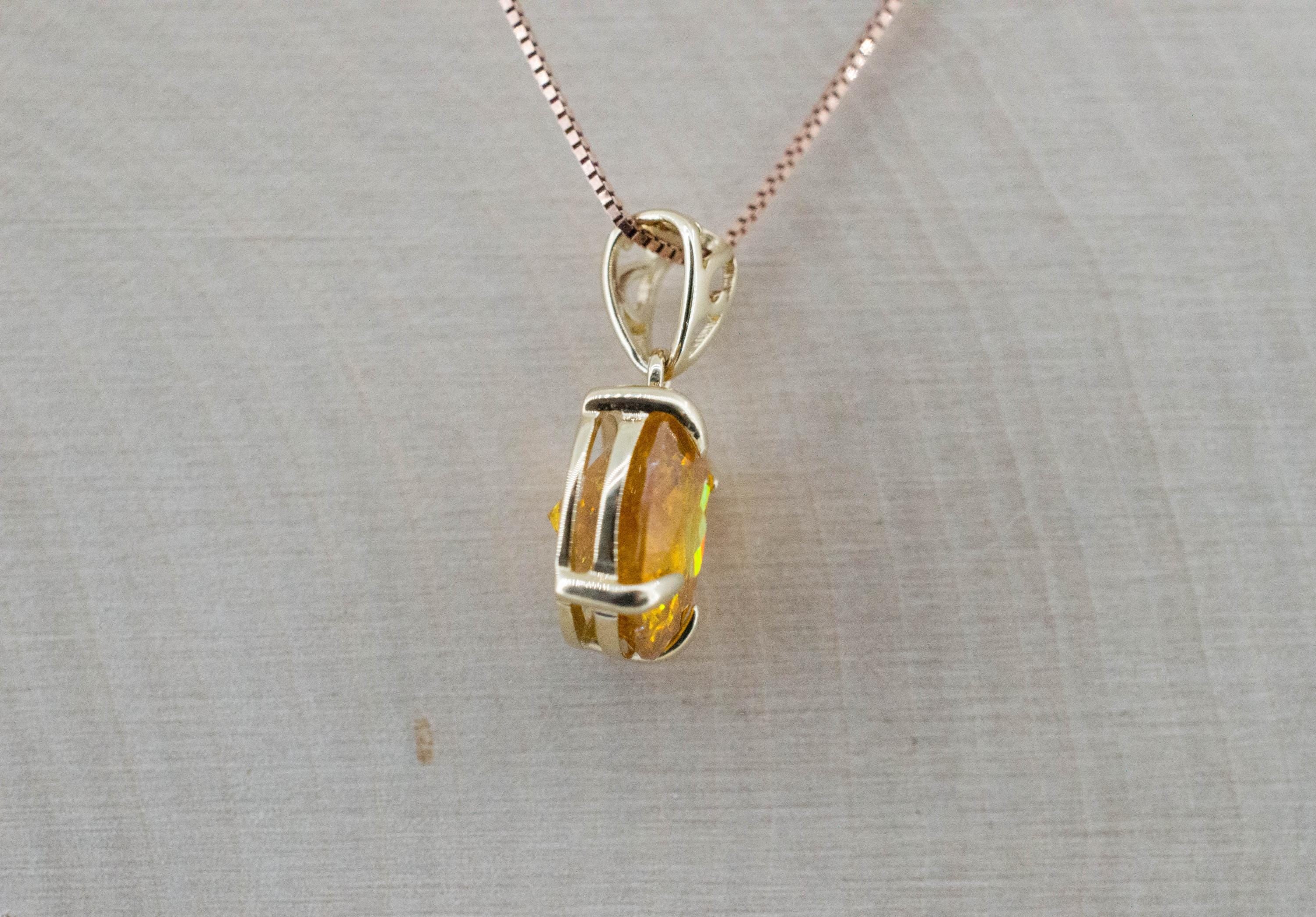 Sphalerite Pendant; Natural Untreated Spanish Sphalerite; 4.000cts