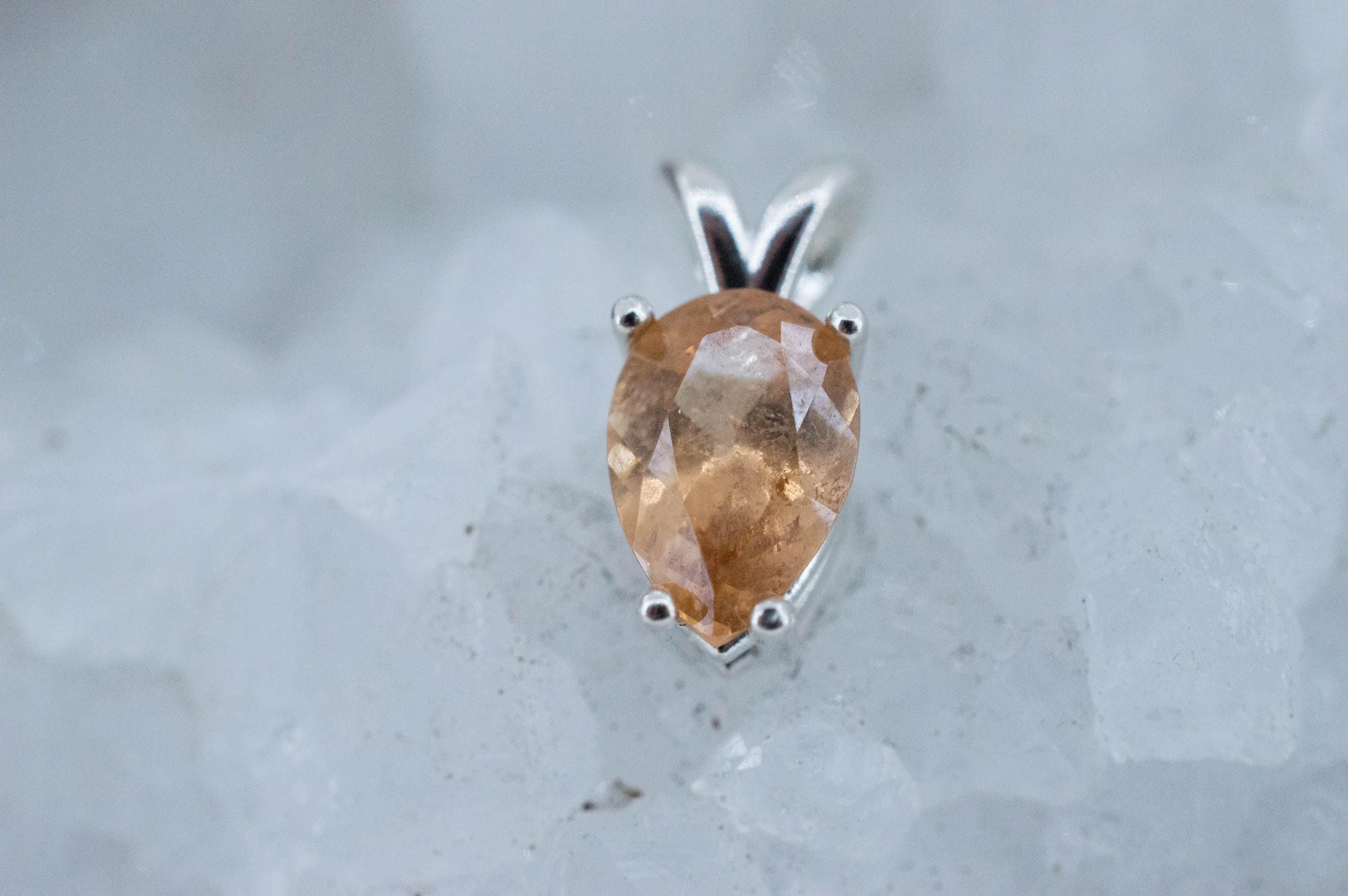 Hessonite Garnet Pendant; Natural Untreated Canada Garnet; 1.600cts