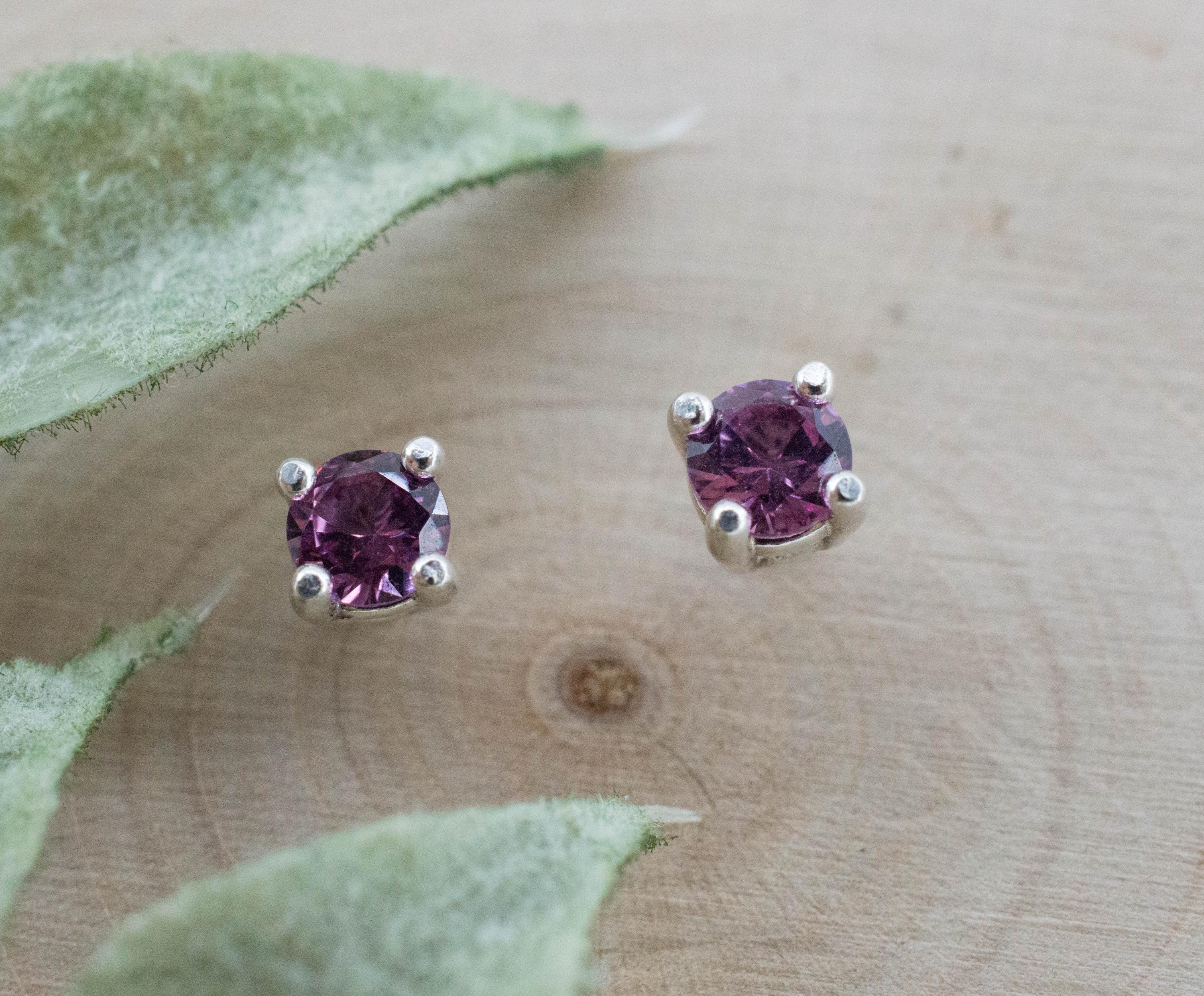 Umbalite Garnet Earrings, Natural Untreated Tanzanian Garnet; 0.515cts