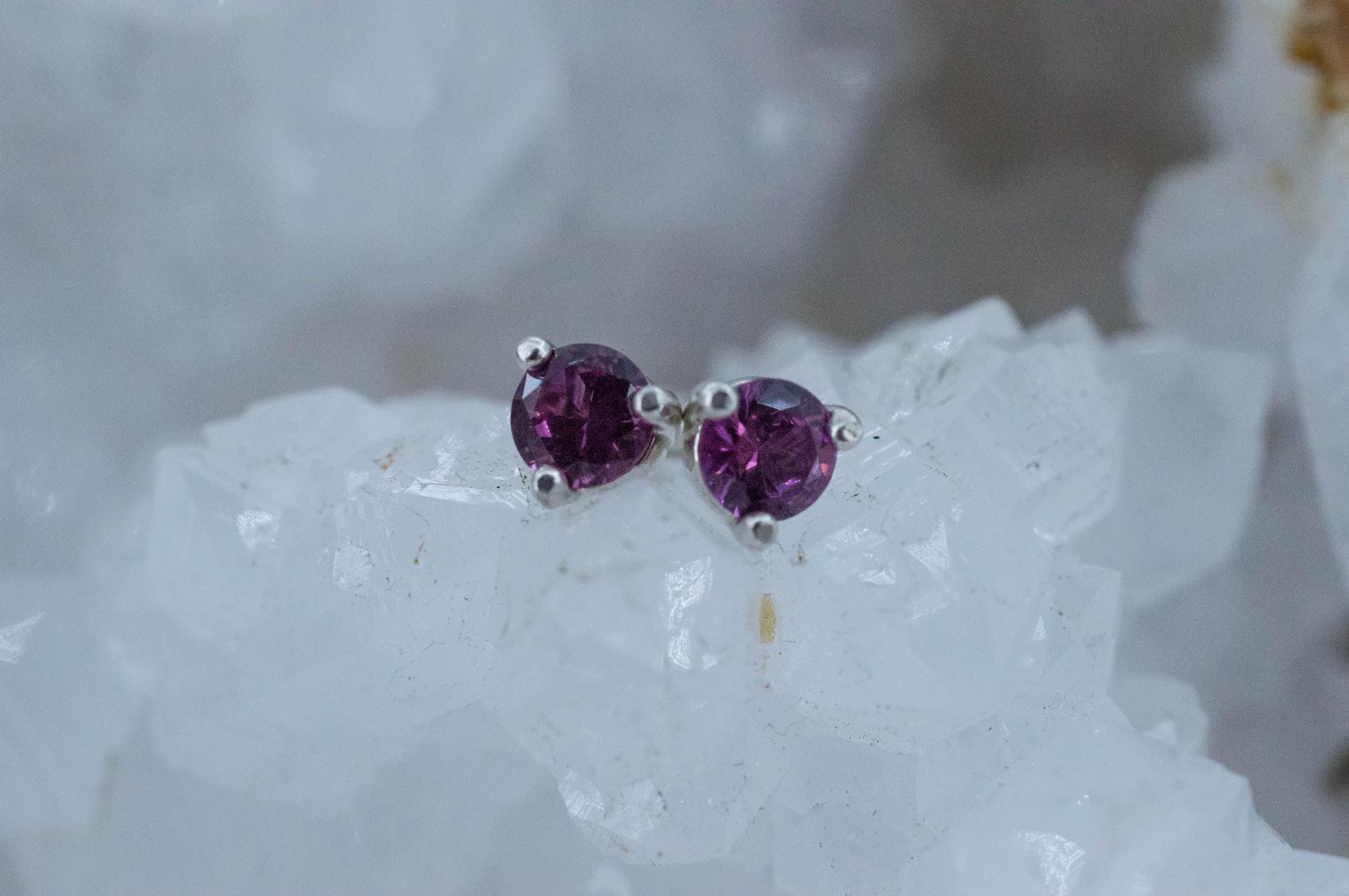 Umbalite Garnet Earrings, Natural Untreated Tanzanian Garnet; 0.530cts