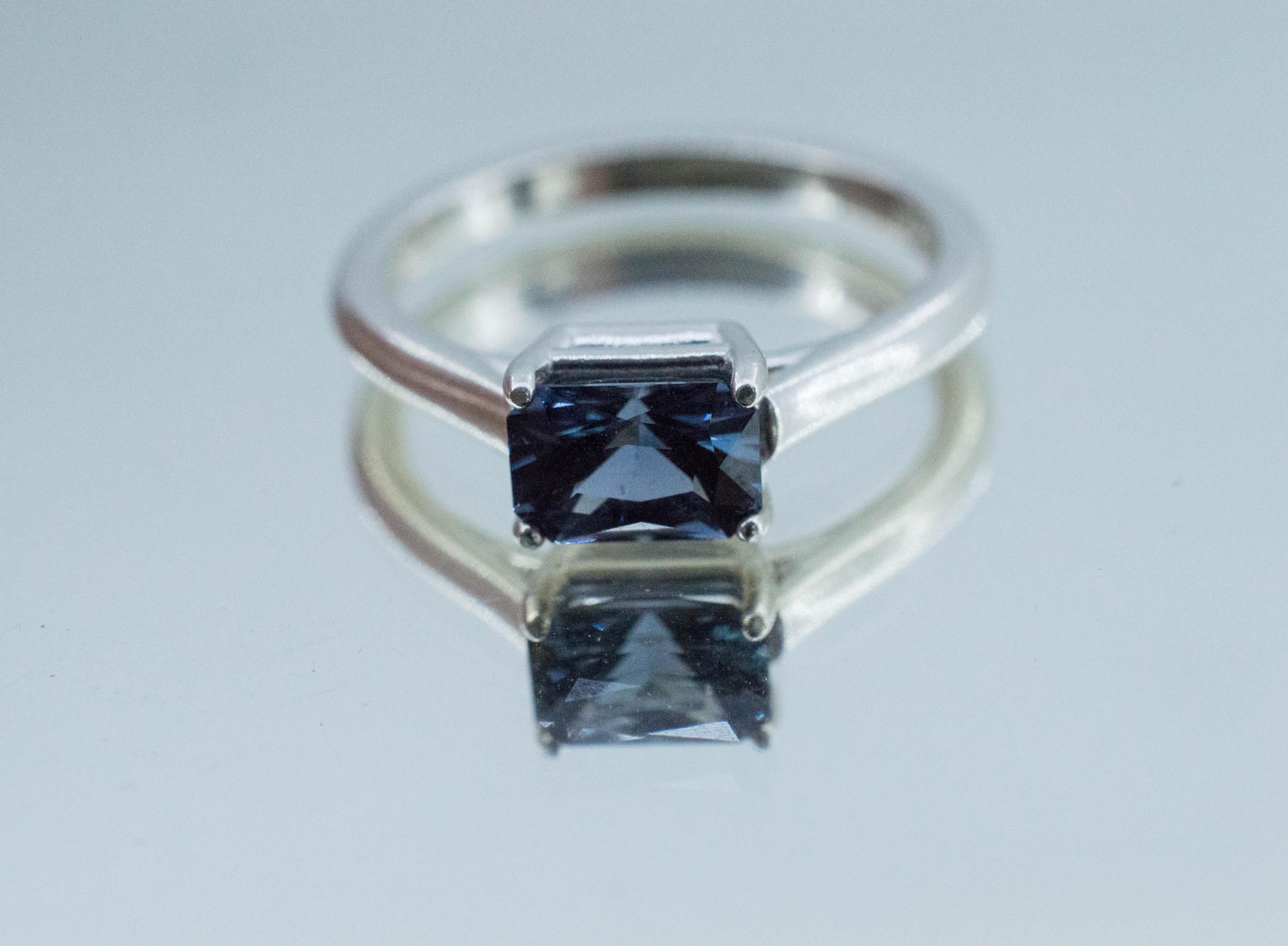 Blue Spinel Ring, Natural Untreated Sri Lanka Spinel; 1.085cts - Mark Oliver Gems