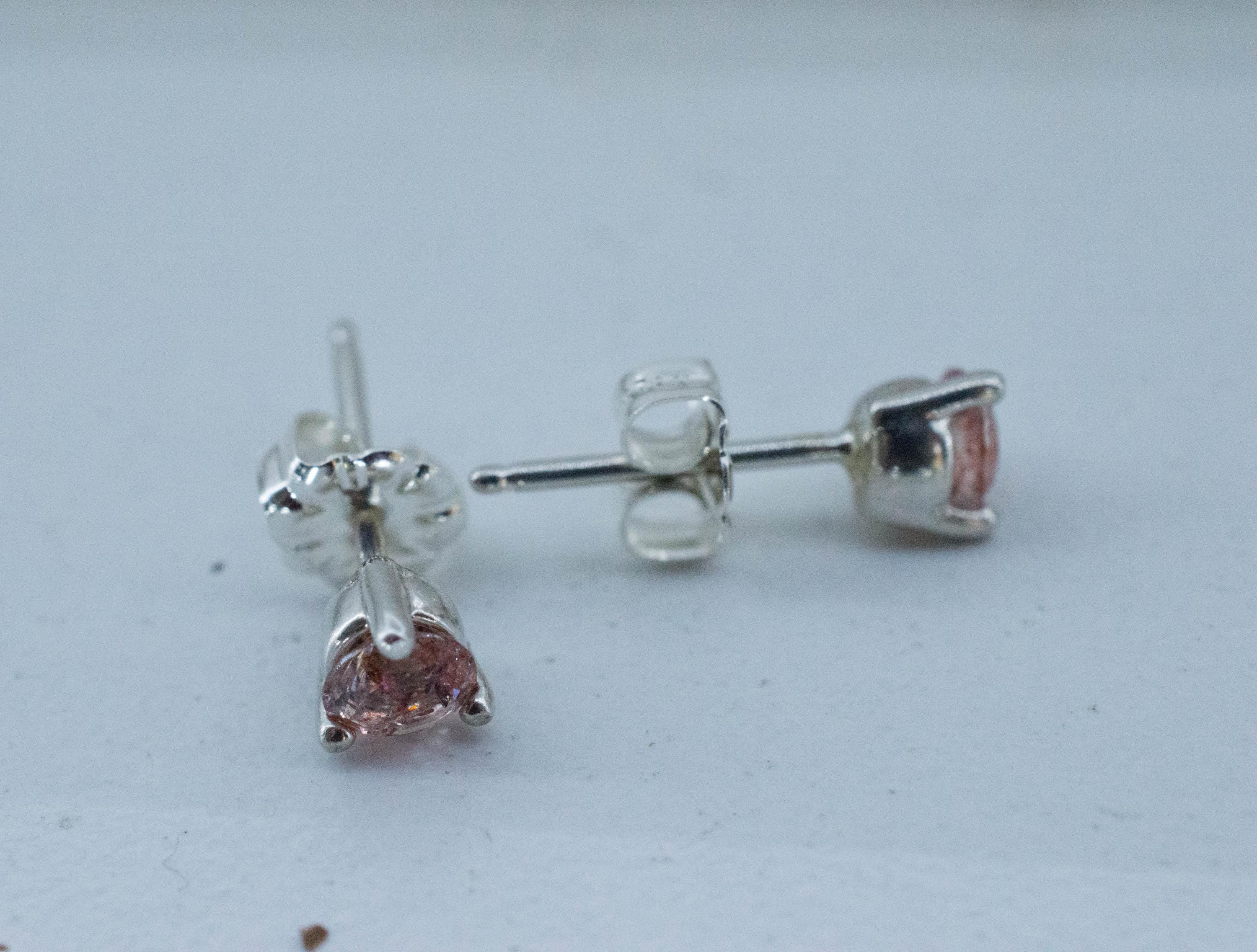 Hematite Quartz Earrings; Natural Untreated Tanzanian Fire and Ice Quartz; 0.455cts - Mark Oliver Gems