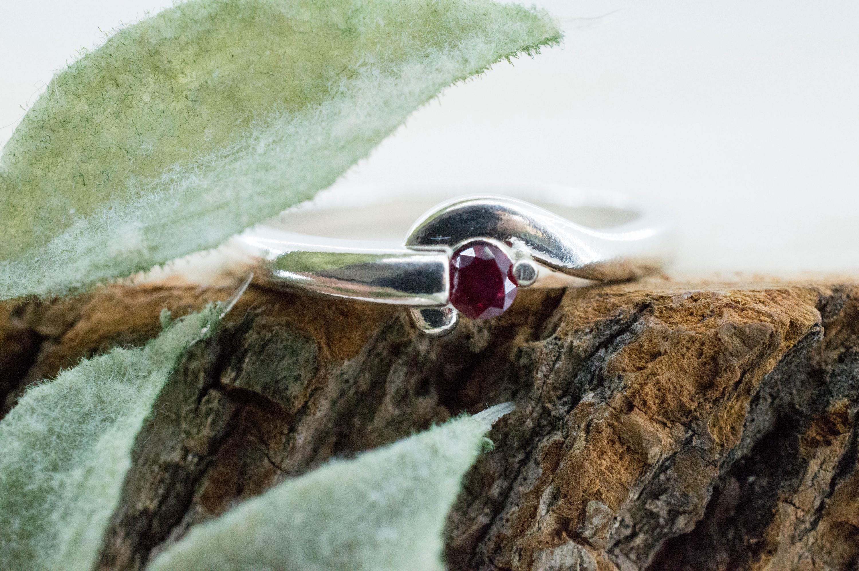 Ruby Ring; Natural Untreated Tanzania Ruby; 0.120cts
