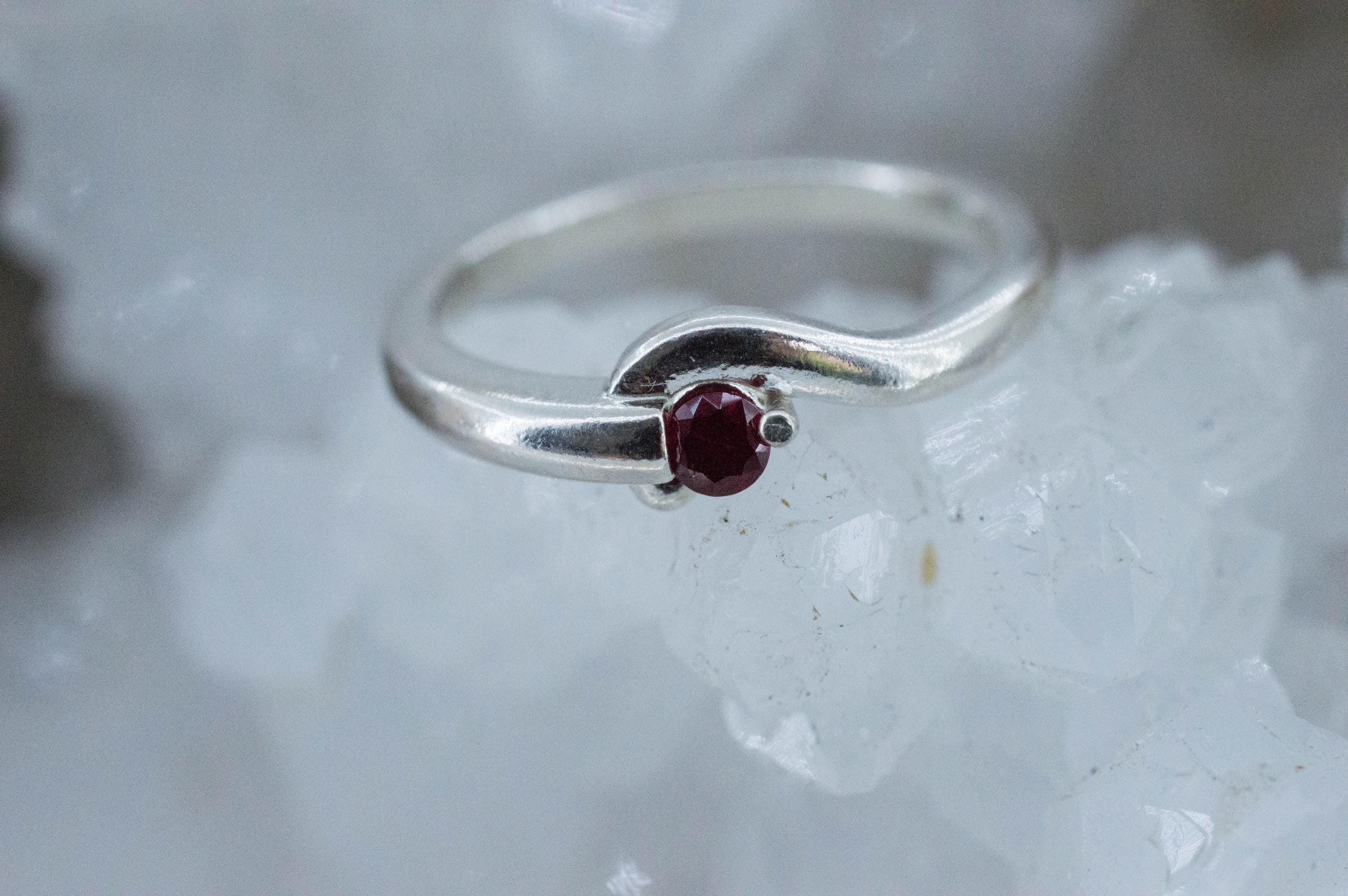 Ruby Ring; Natural Untreated Tanzania Ruby; 0.120cts