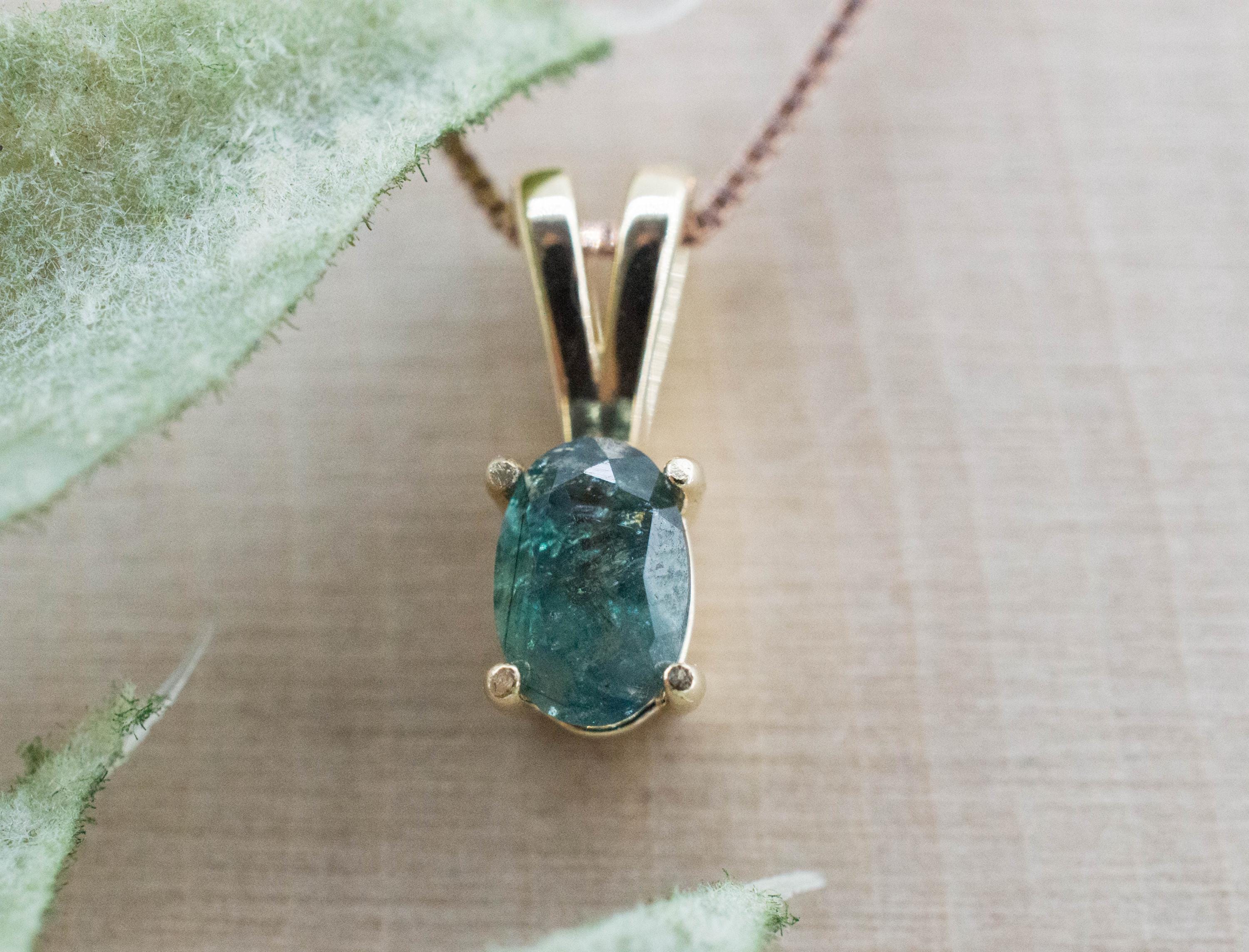 Alexandrite Pendant; Natural Untreated Brazil Alexandrite; 0.525cts