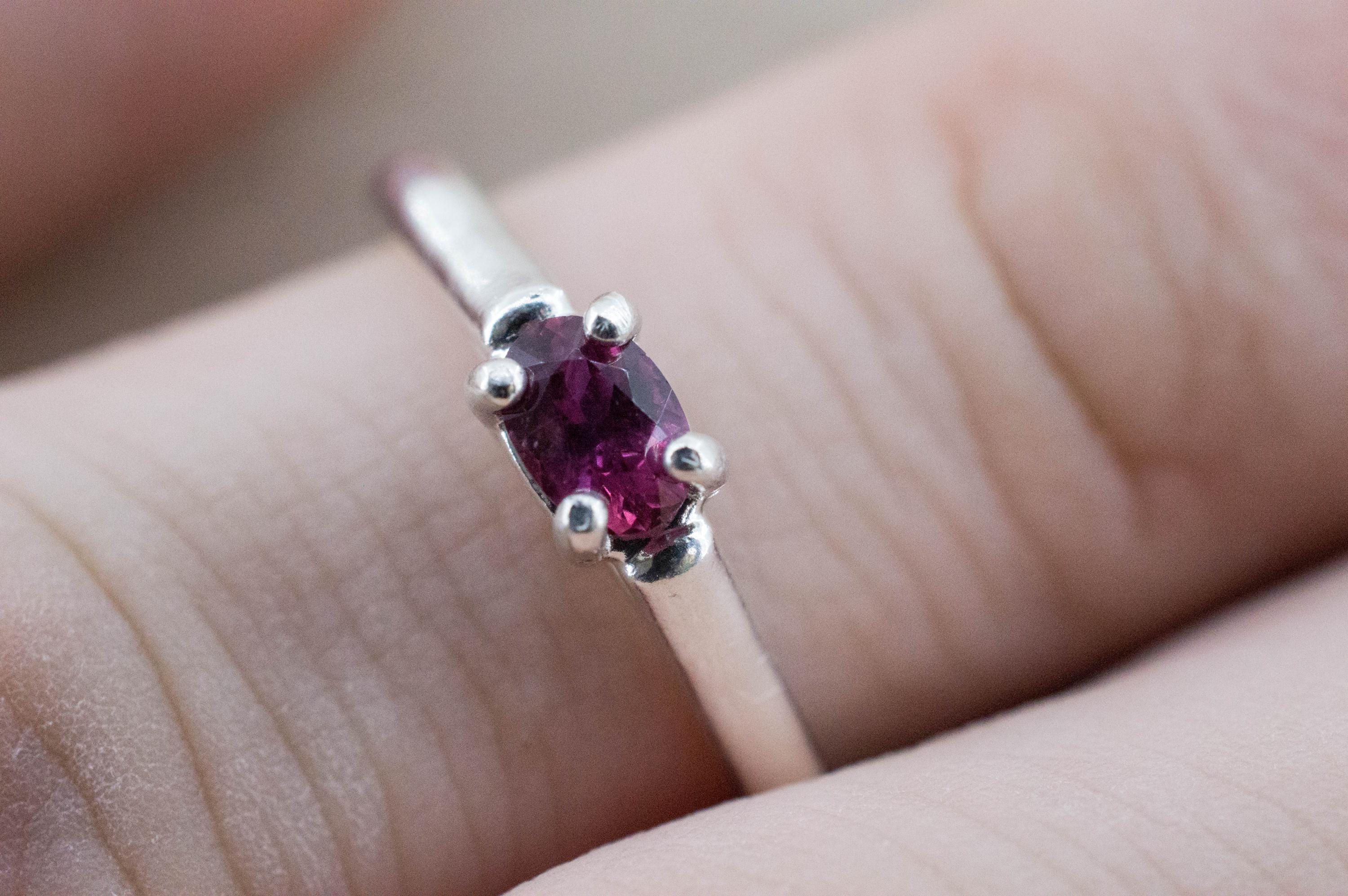 Ruby Ring; Natural Thailand Ruby; 0.495cts