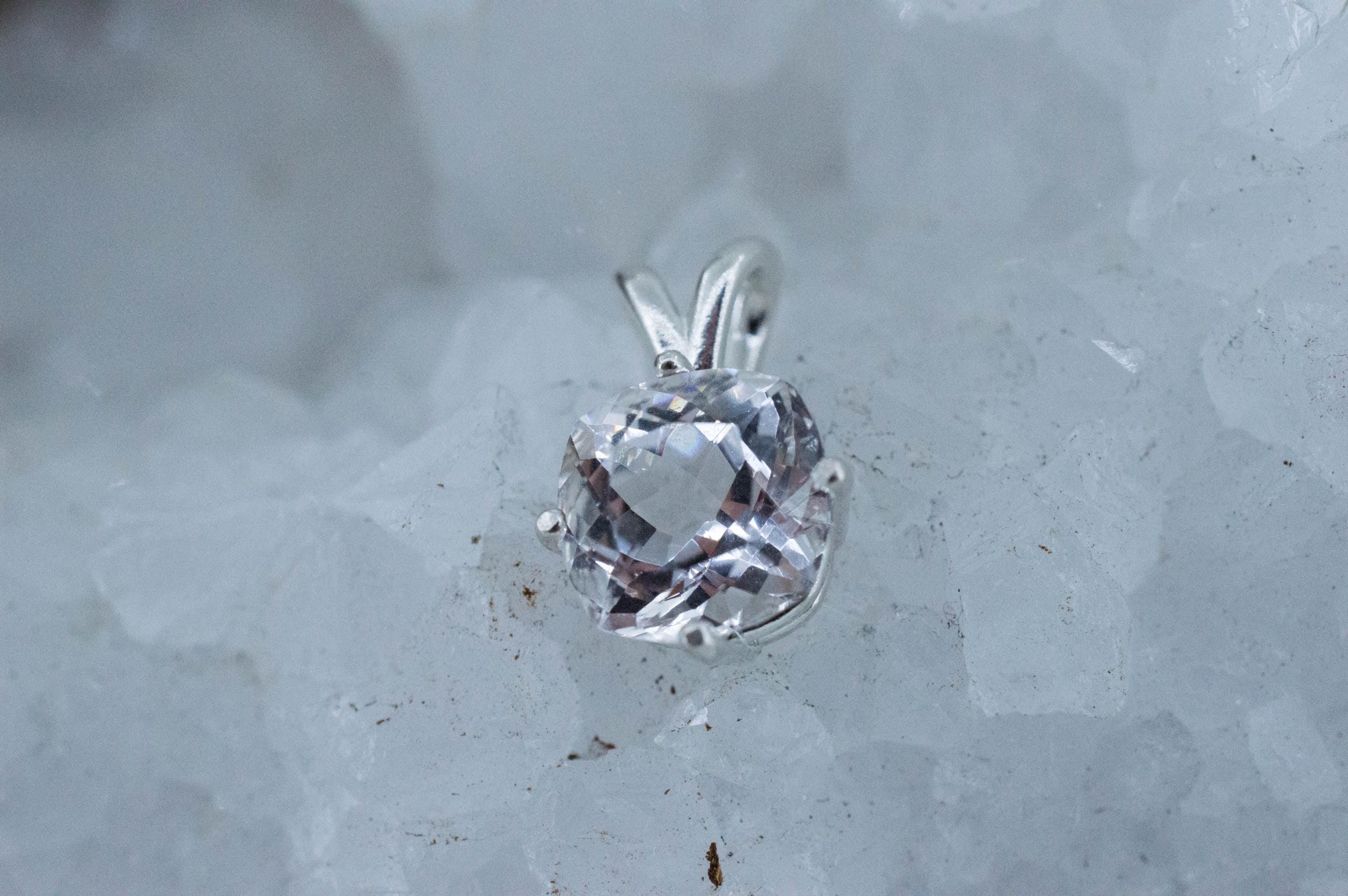 Danburite Pendant; Natural Untreated Mexico Danburite; 2.800cts