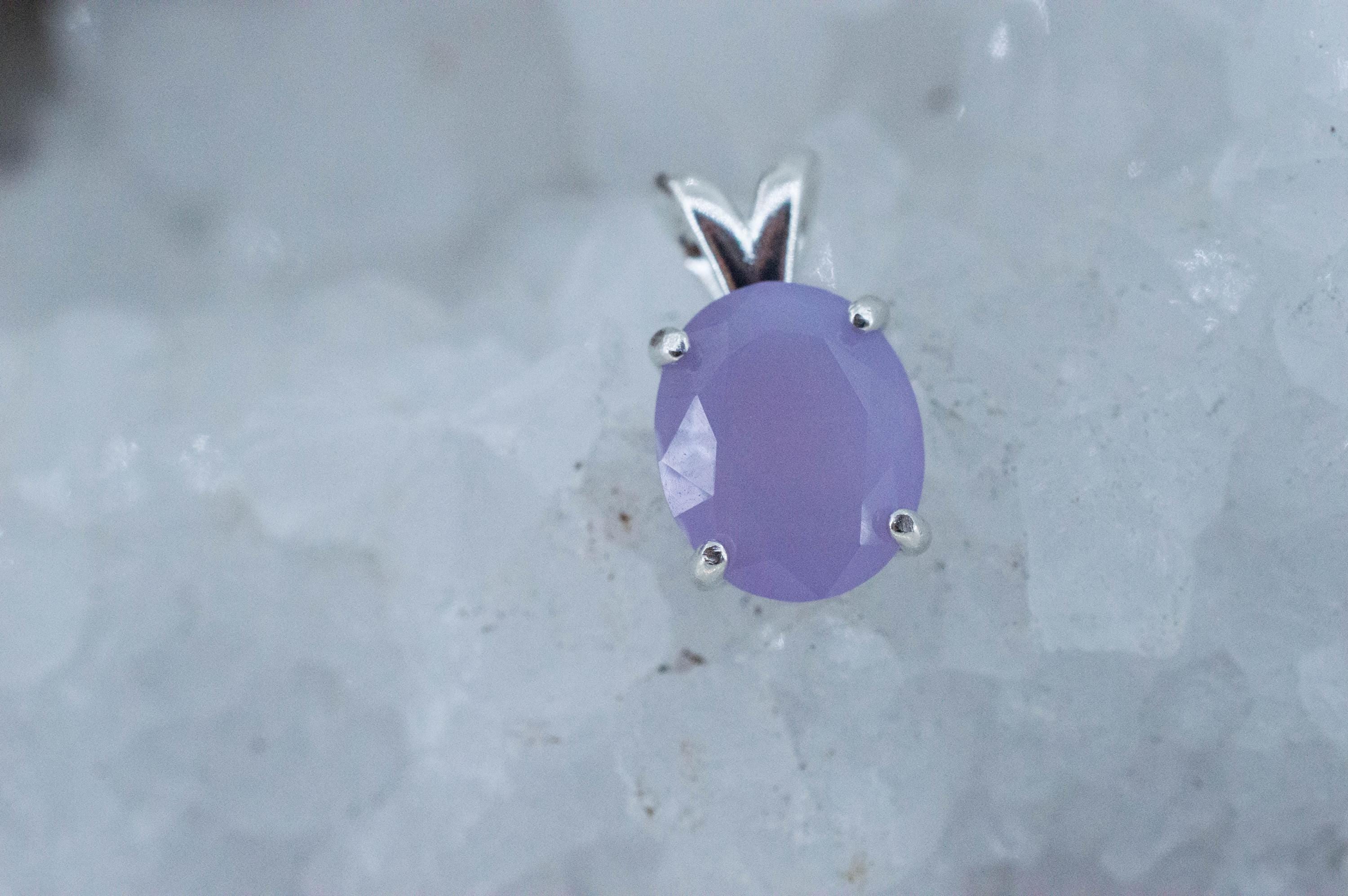 Holly Blue Agate Pendant; Natural Untreated Oregon Holley Agate; 3.165cts - Mark Oliver Gems