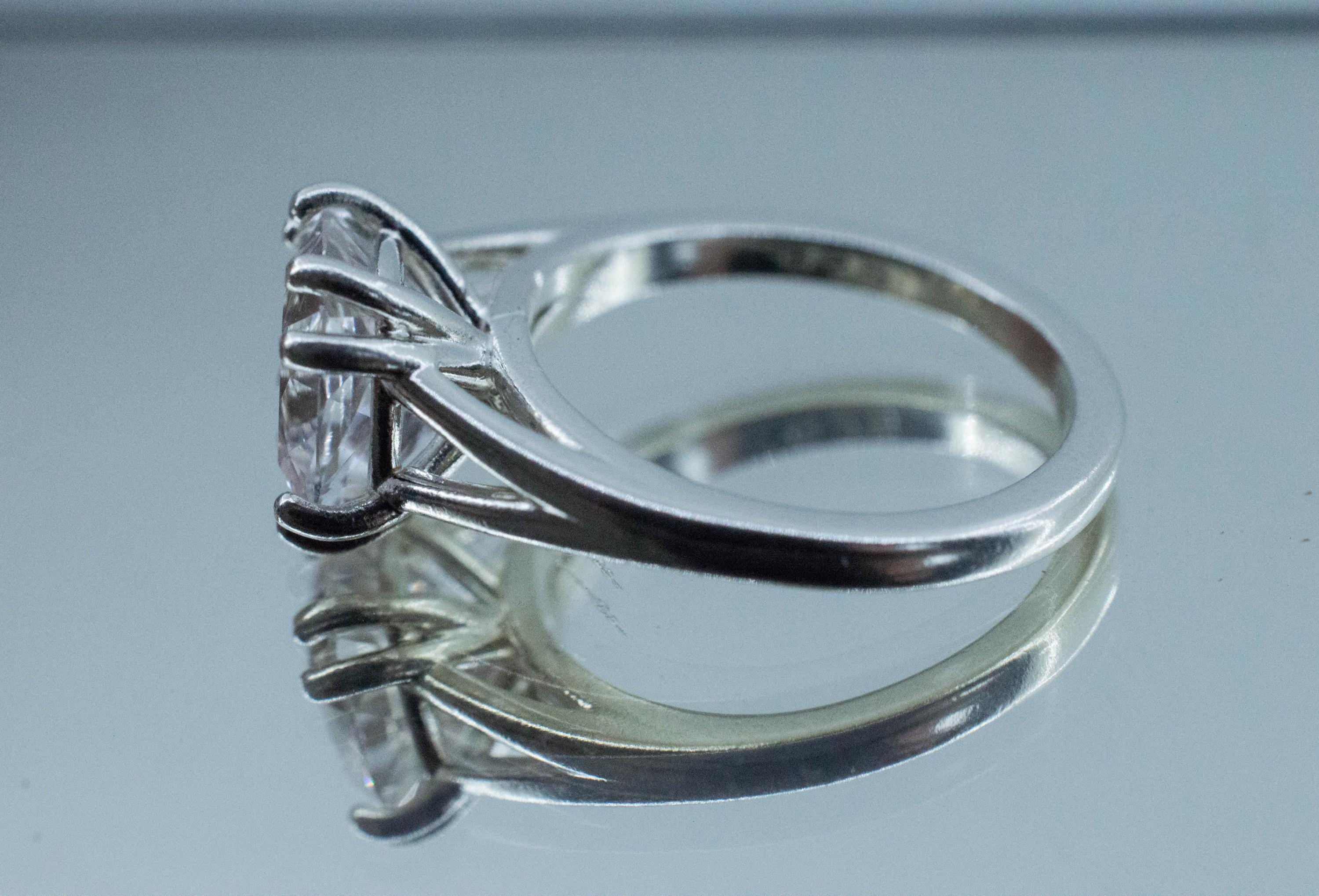 Danburite Ring; Natural Untreated Mexican Danburite; 2.880cts