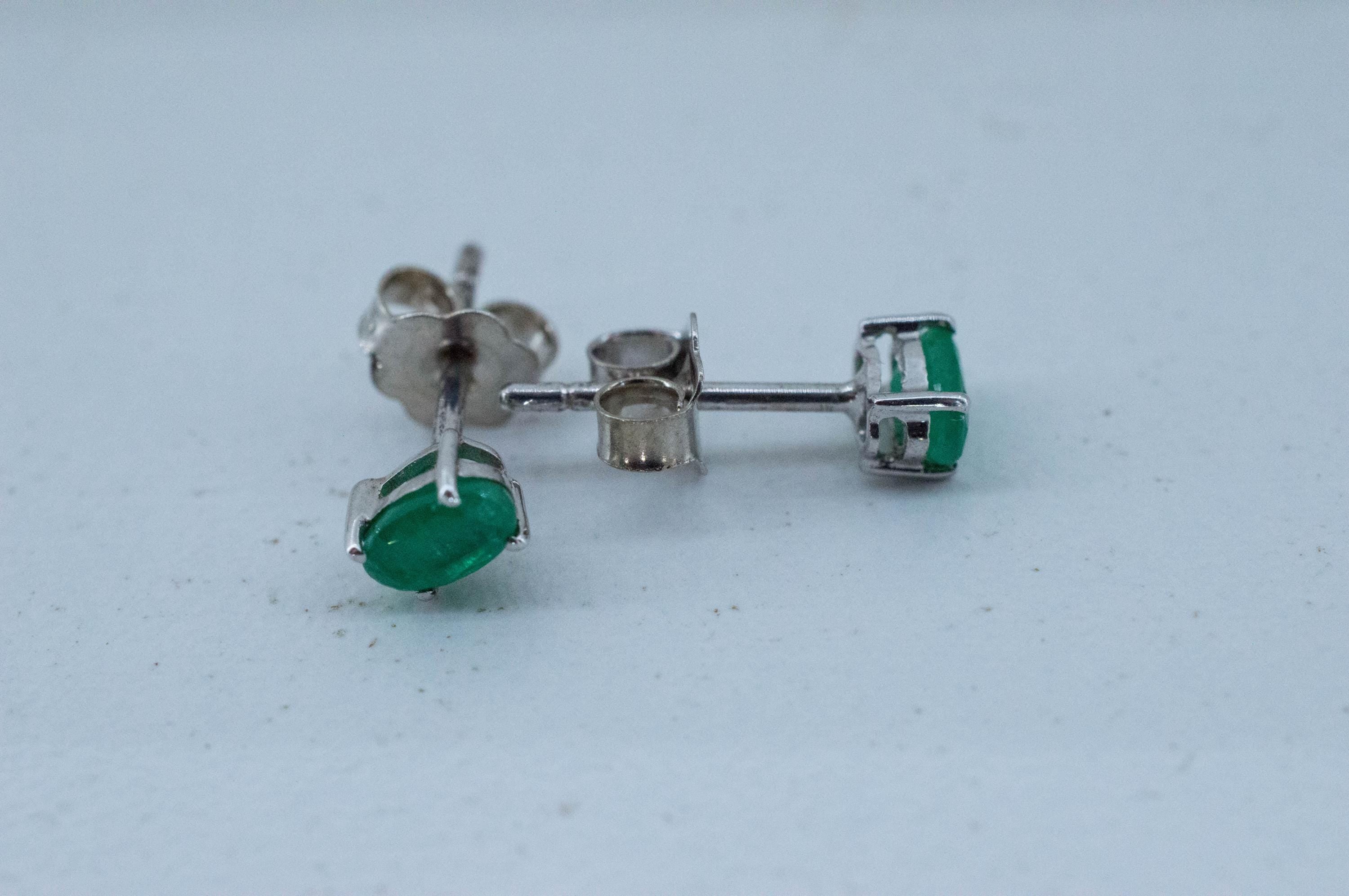 Emerald Earrings; Natural Brazil Emerald; 0.425cts - Mark Oliver Gems