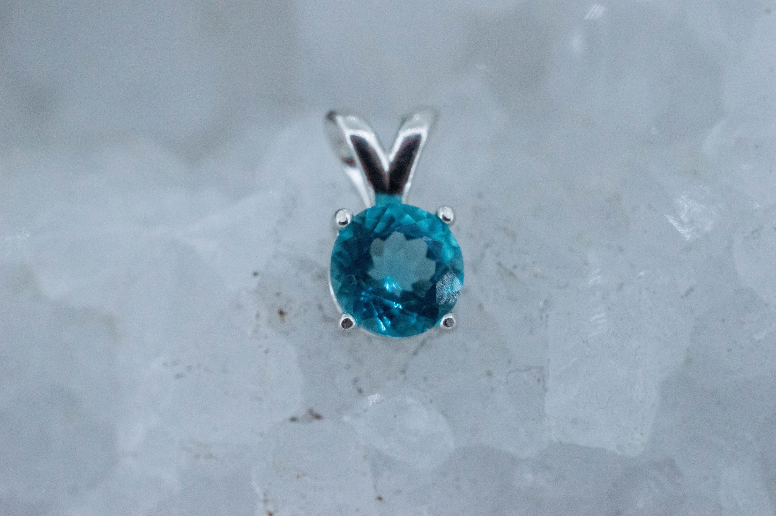 Blue Apatite Pendant; Natural Untreated Brazil Apatite; 1.325cts