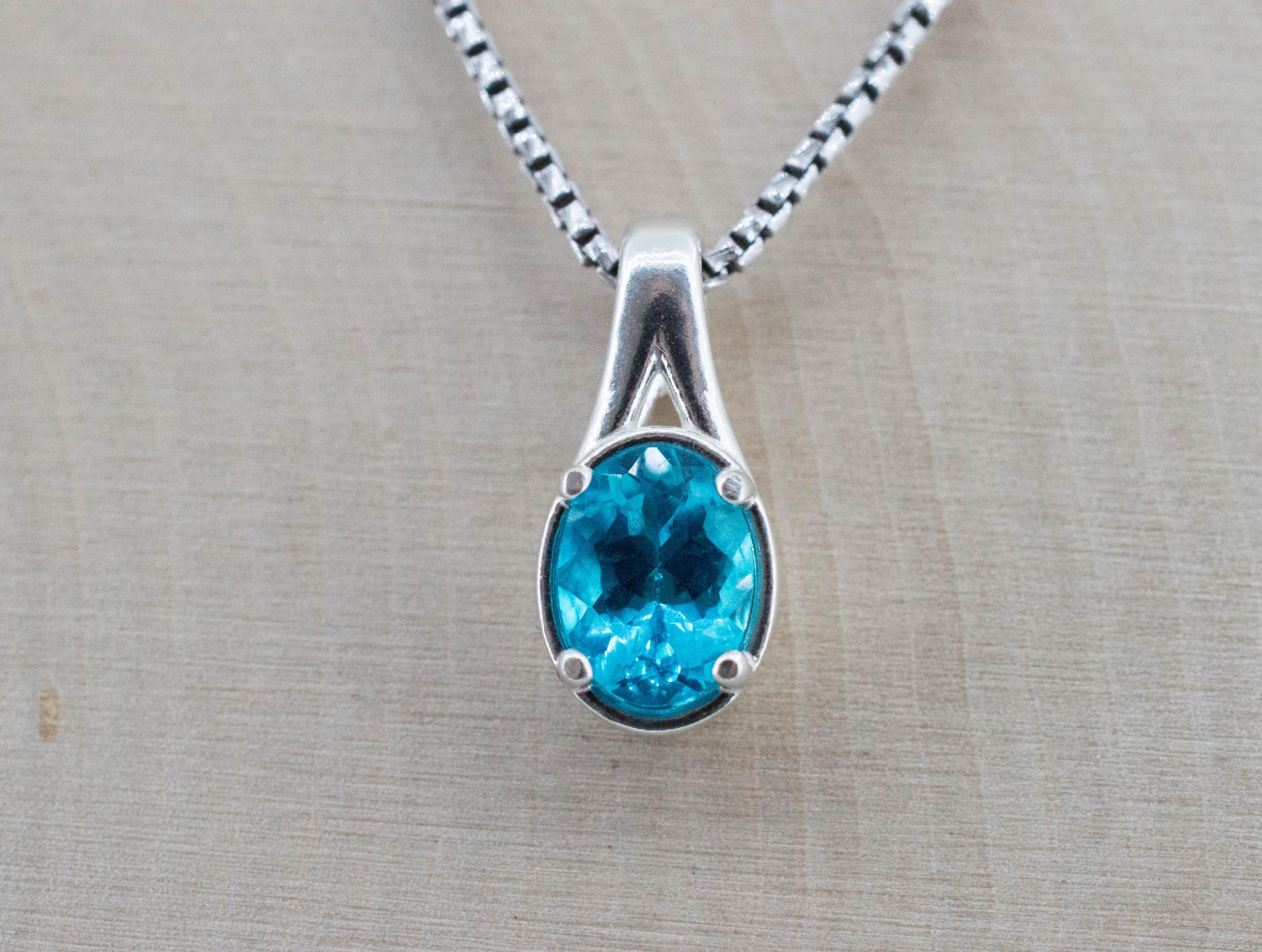 Blue Apatite Pendant; Natural Untreated Brazil Apatite; 1.470cts