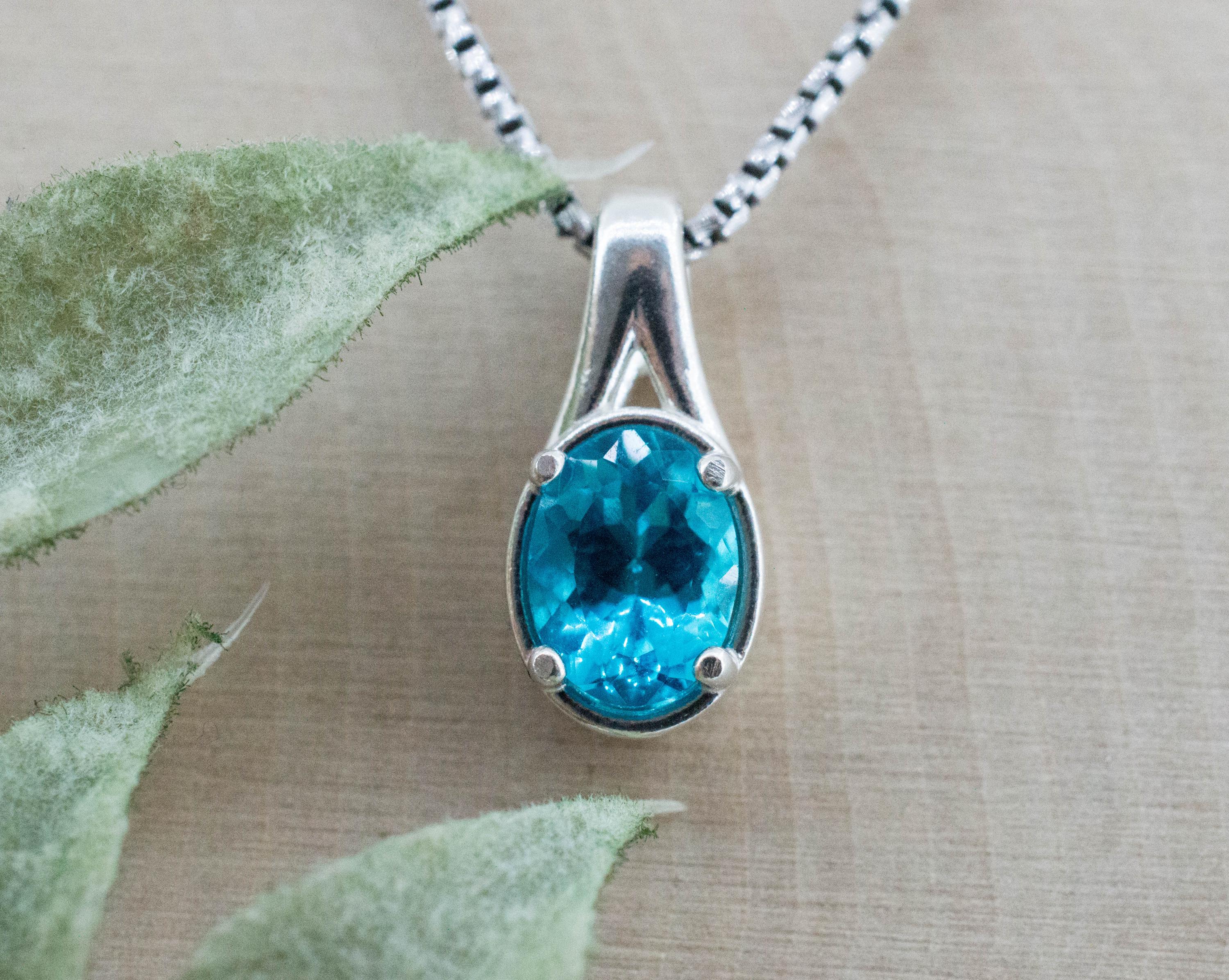 Blue Apatite Pendant; Natural Untreated Brazil Apatite; 1.470cts