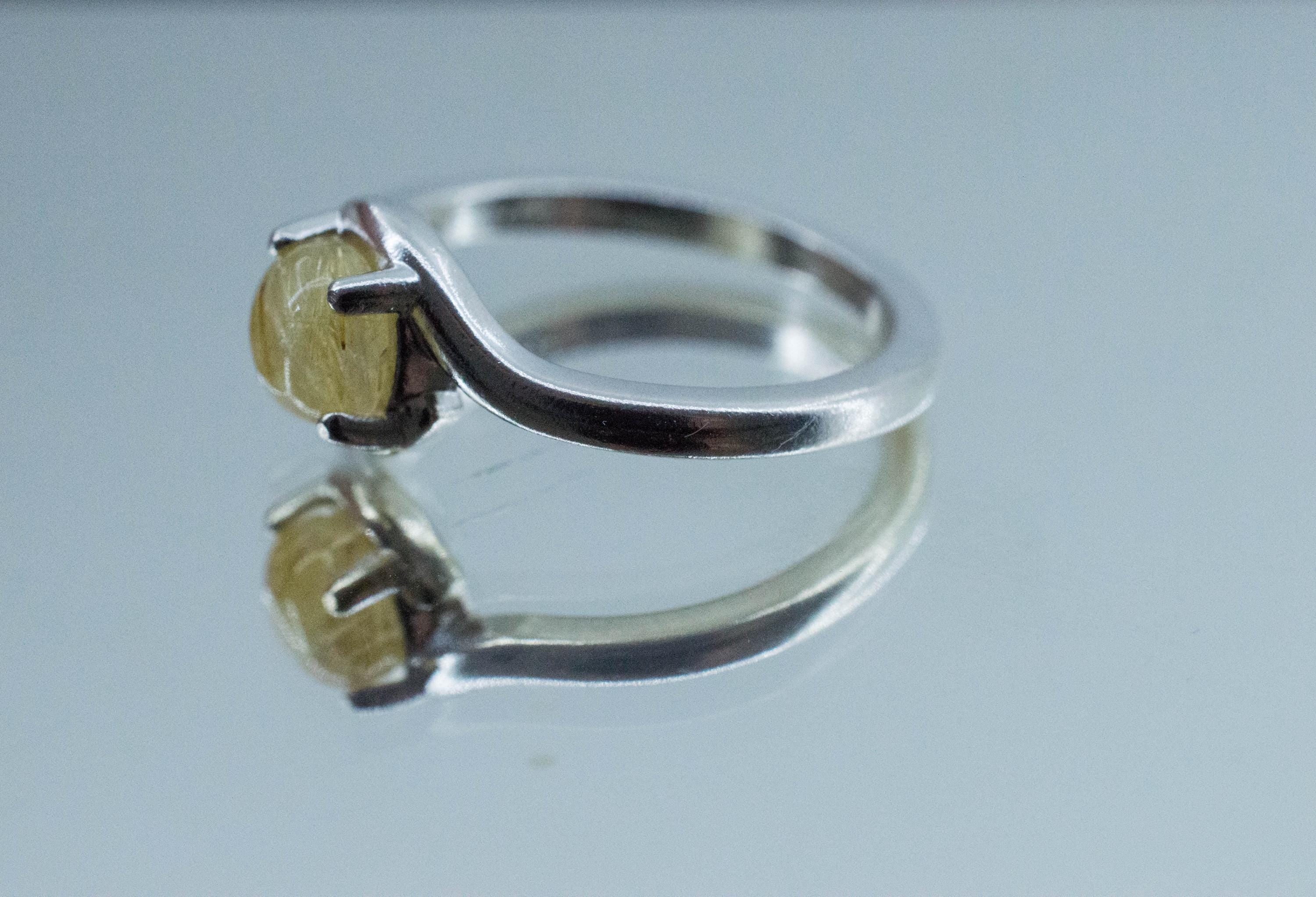 Rutilated Quartz Ring; Natural Untreated Brazil Rutile Quartz; 0.910cts